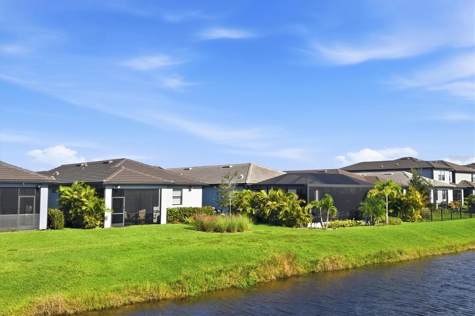 Single Family Residence at 6247 BAYWOOD CT, LAKEWOOD RANCH, photo 28 of 48
