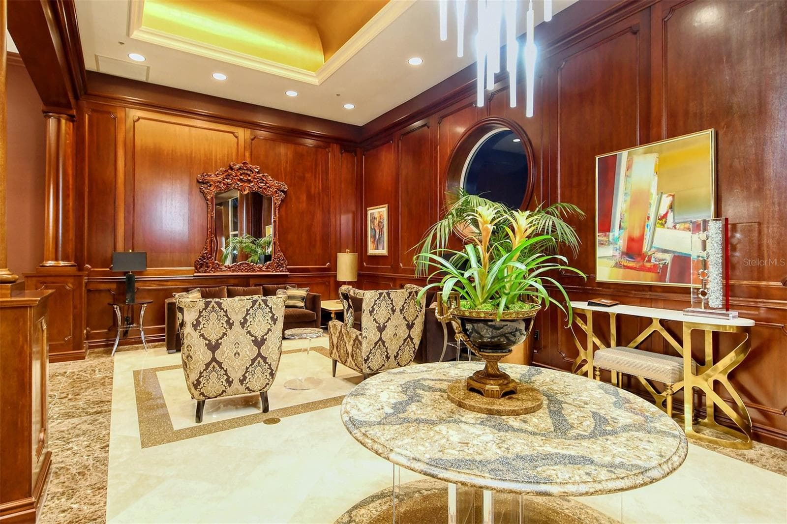 Condominium at 1233 N GULFSTREAM AVE #1404, SARASOTA, photo 15 of 41