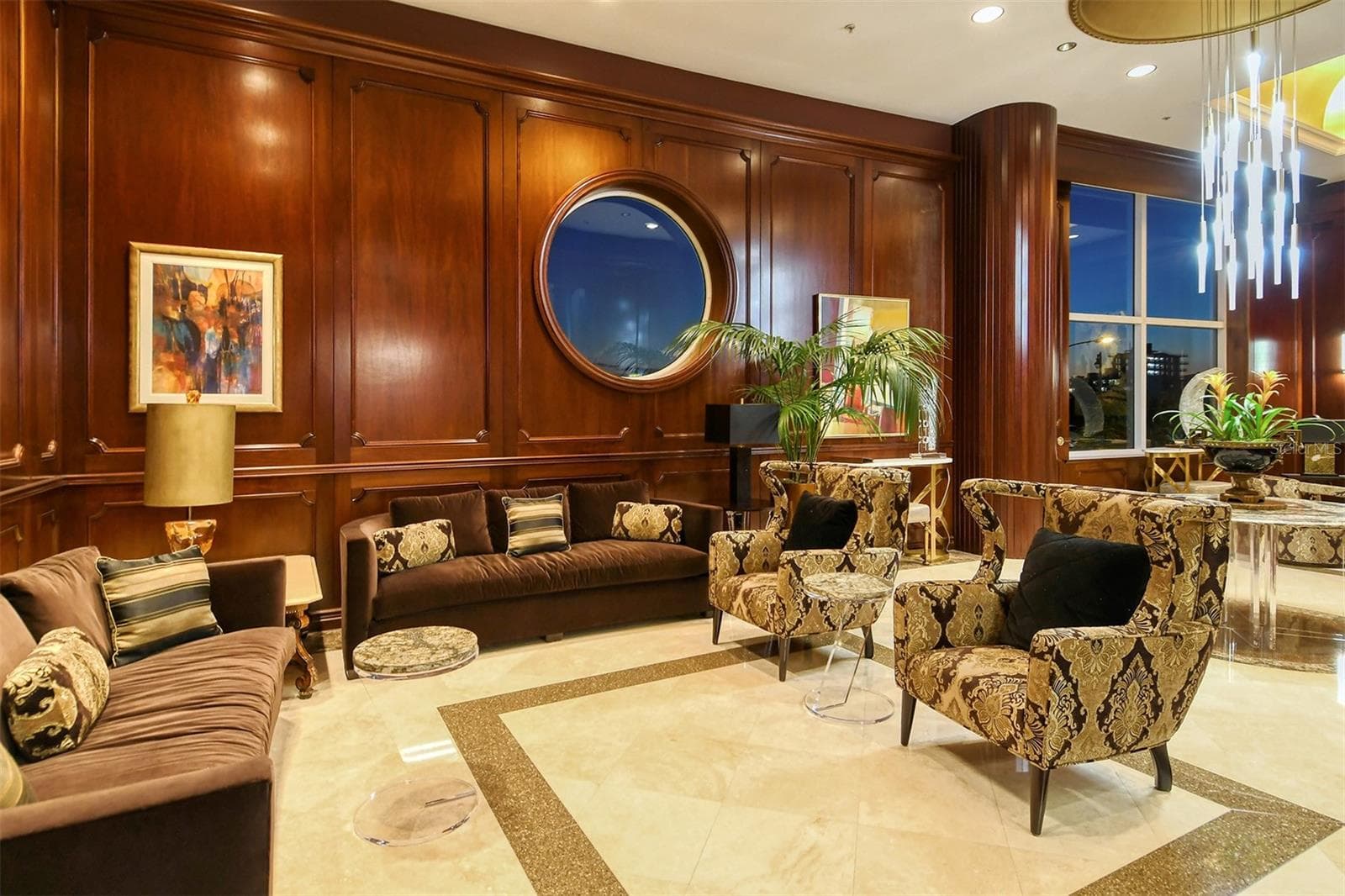 Condominium at 1233 N GULFSTREAM AVE #1404, SARASOTA, photo 18 of 41