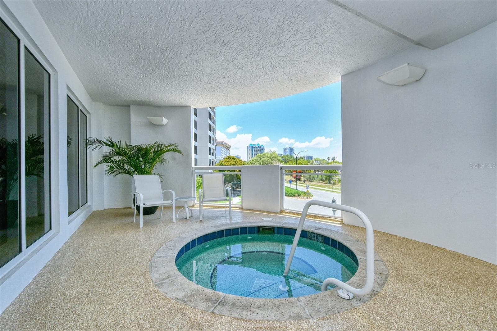 Condominium at 1233 N GULFSTREAM AVE #1404, SARASOTA, photo 35 of 41