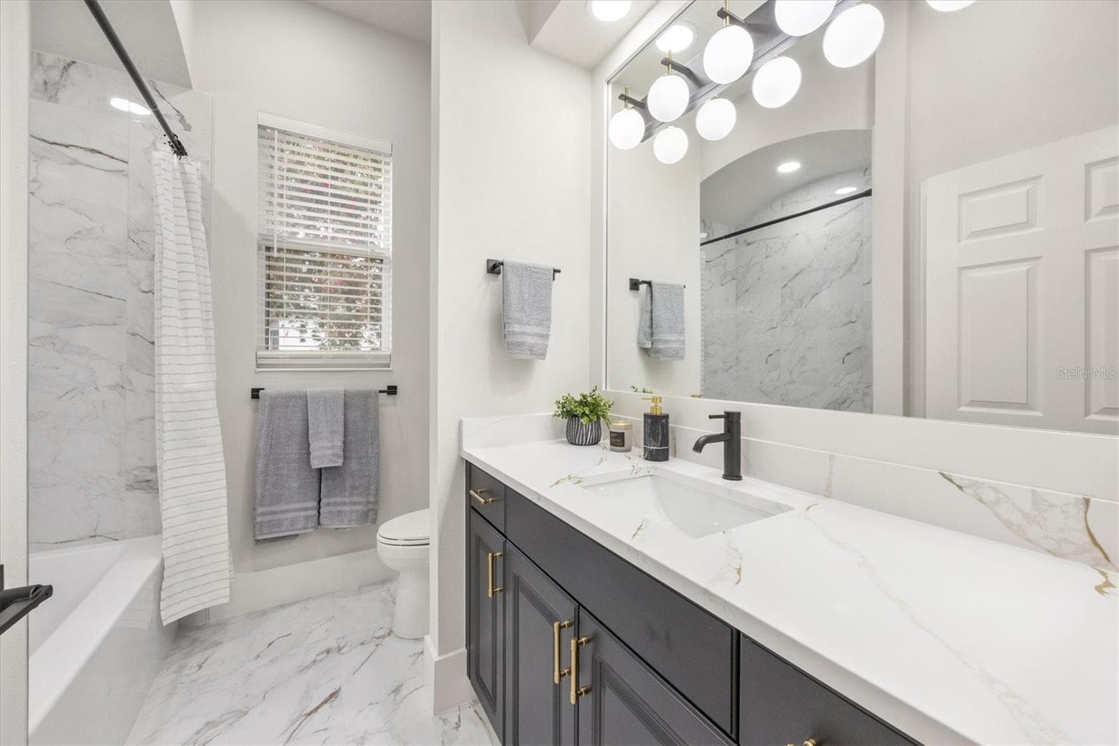 Guest Bathroom - 6922 STANHOPE PL, UNIVERSITY PARK