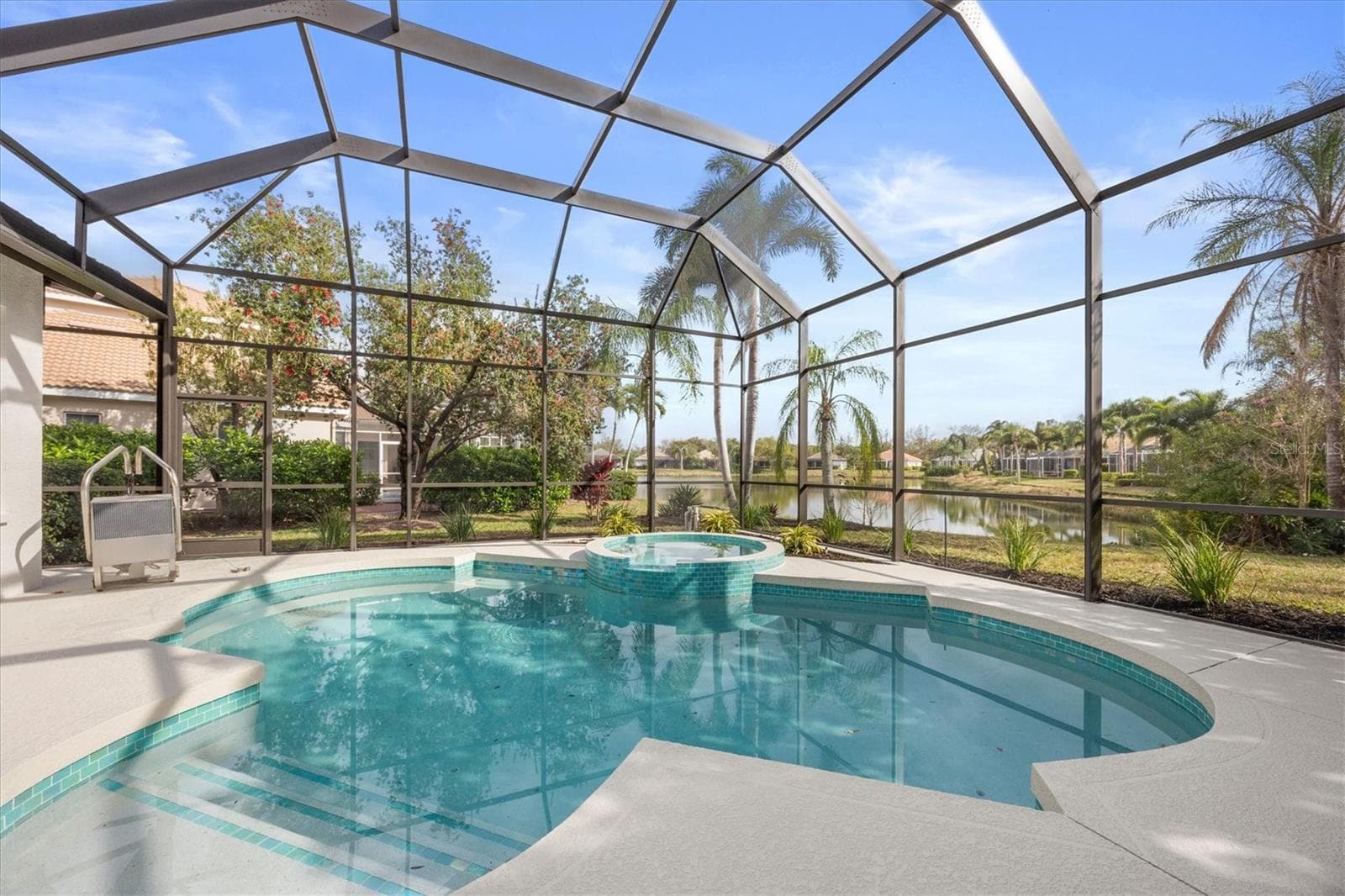 Pool and Spa with Water View - 6922 STANHOPE PL, UNIVERSITY PARK