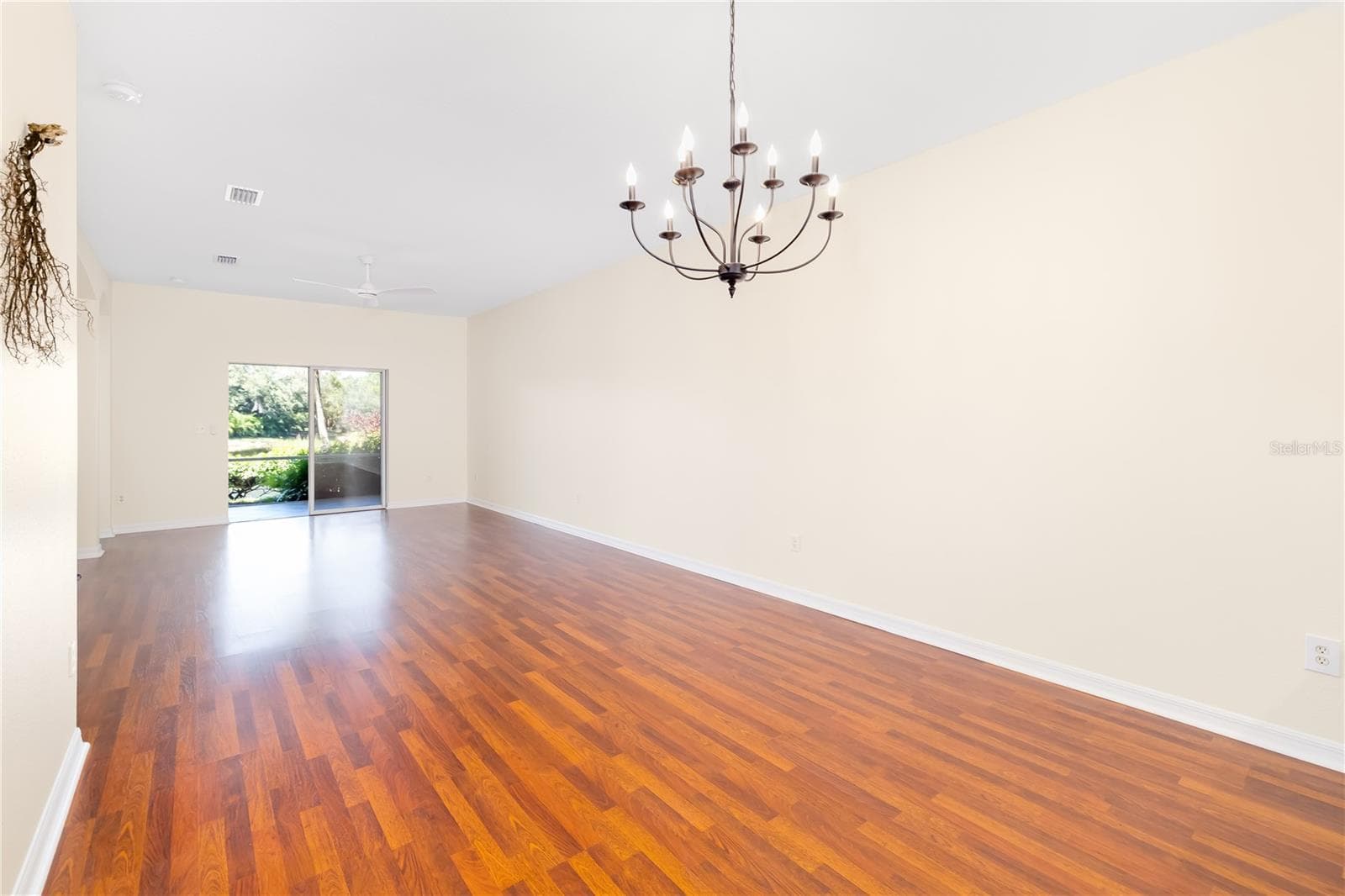 Villa at 4177 LENOX BLVD, VENICE, photo 21 of 66