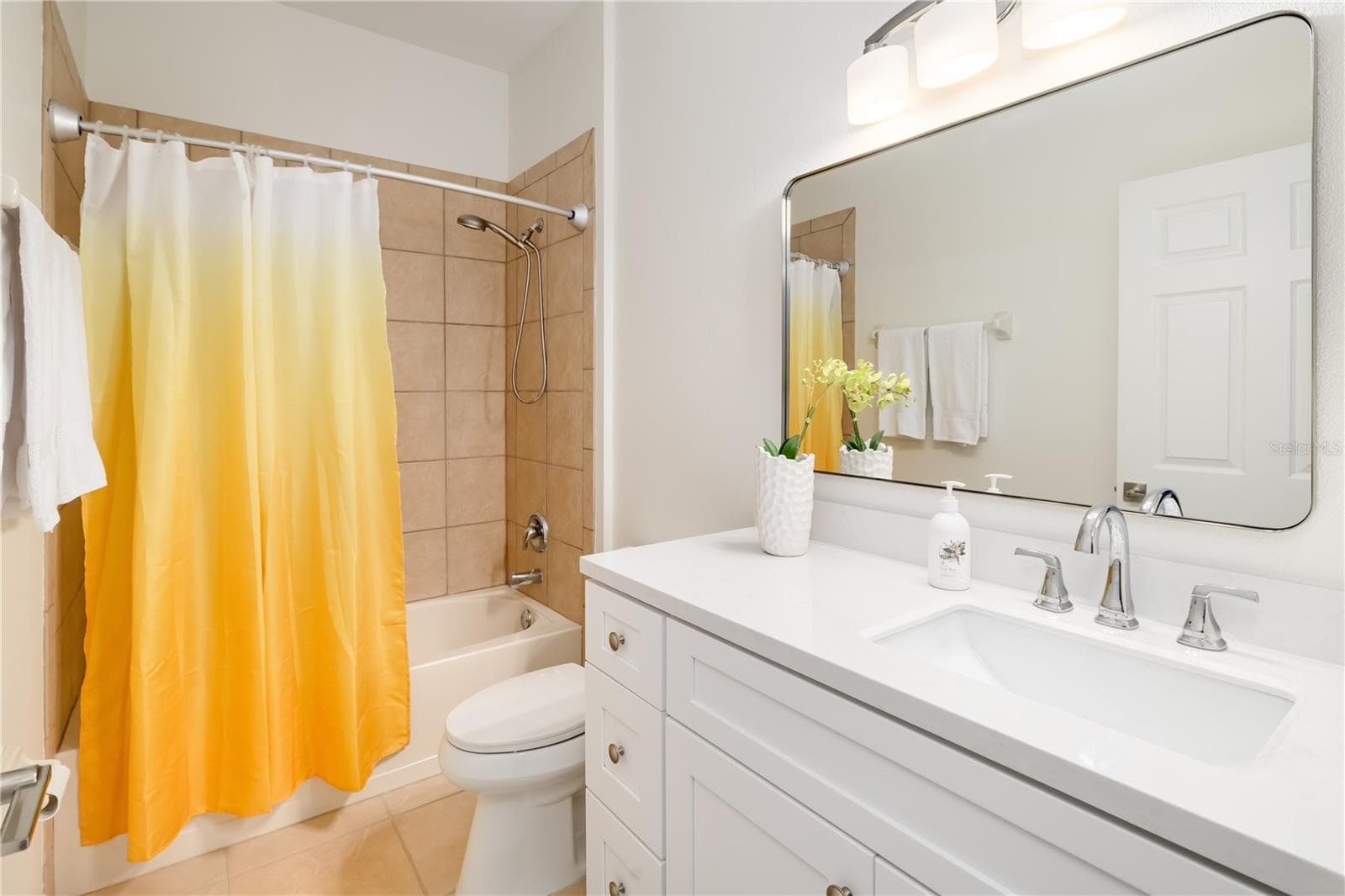 Villa at 4177 LENOX BLVD, VENICE, photo 41 of 66