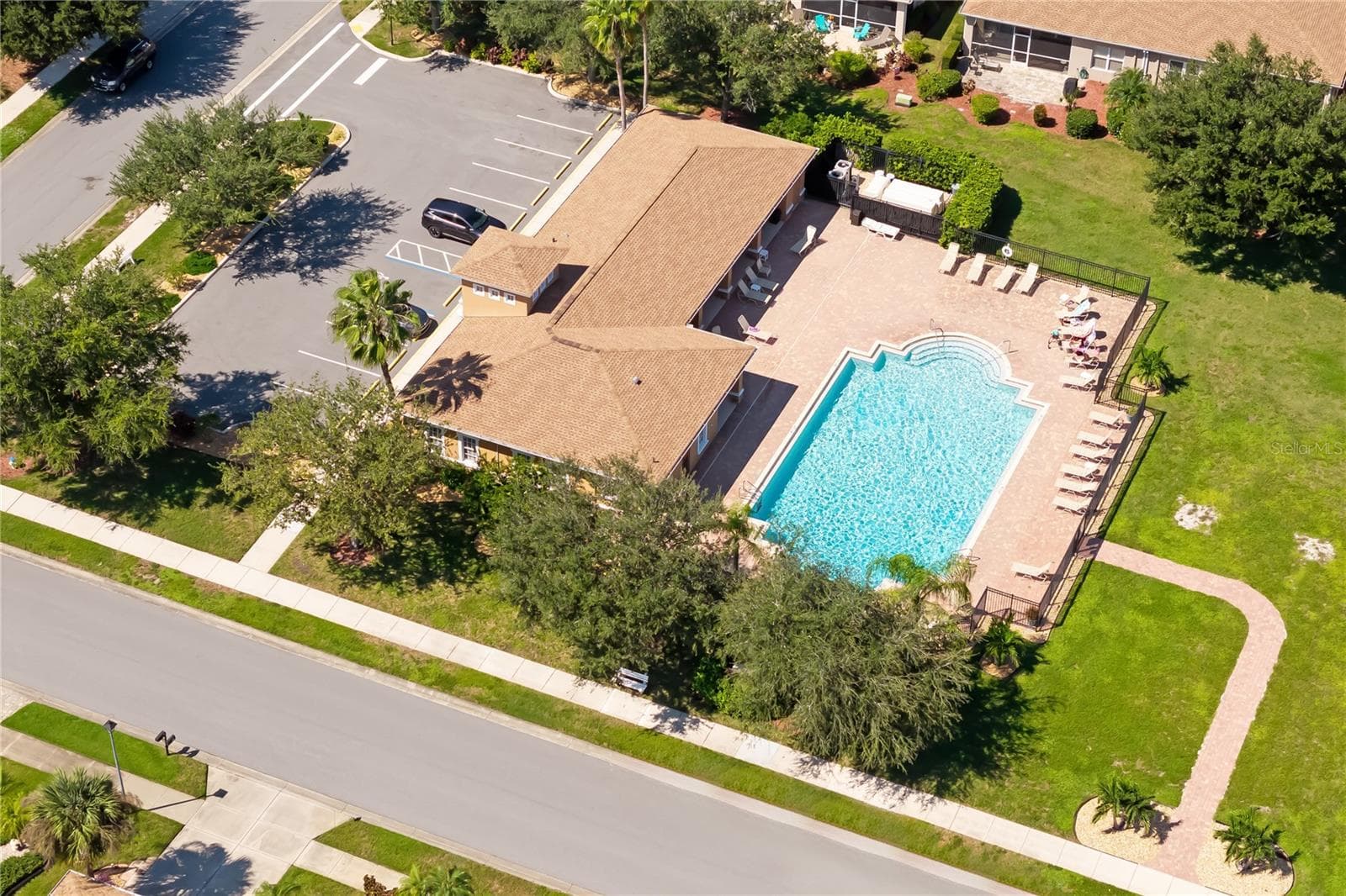 Community Clubhouse and pool - 4177 LENOX BLVD, VENICE