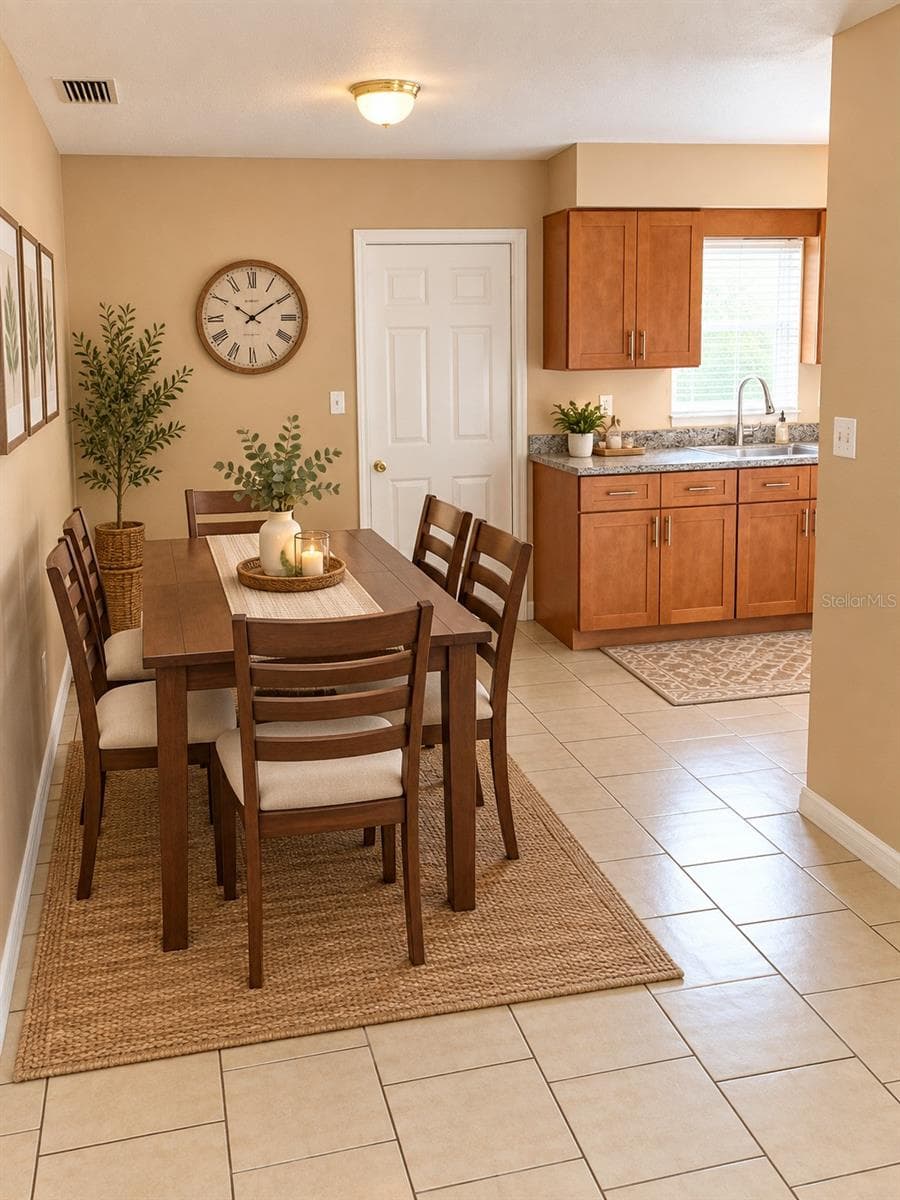 Triplex at 3052 PARK LN, DUNEDIN, photo 13 of 31