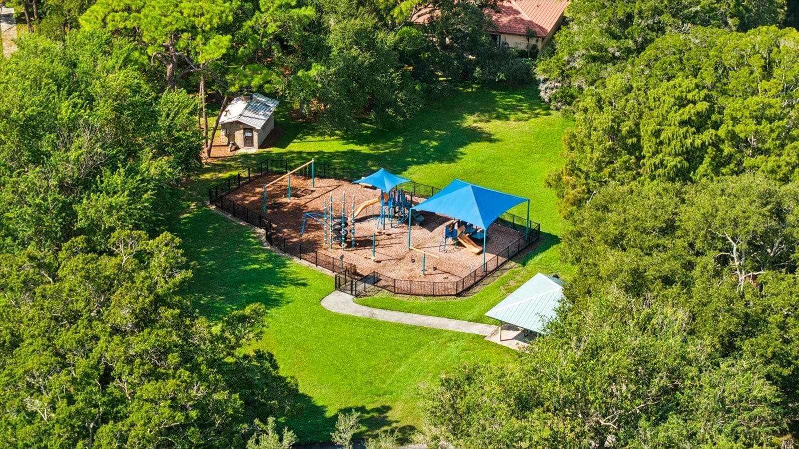 Playground and Park - 1307 STONEHAVEN LN, DUNEDIN