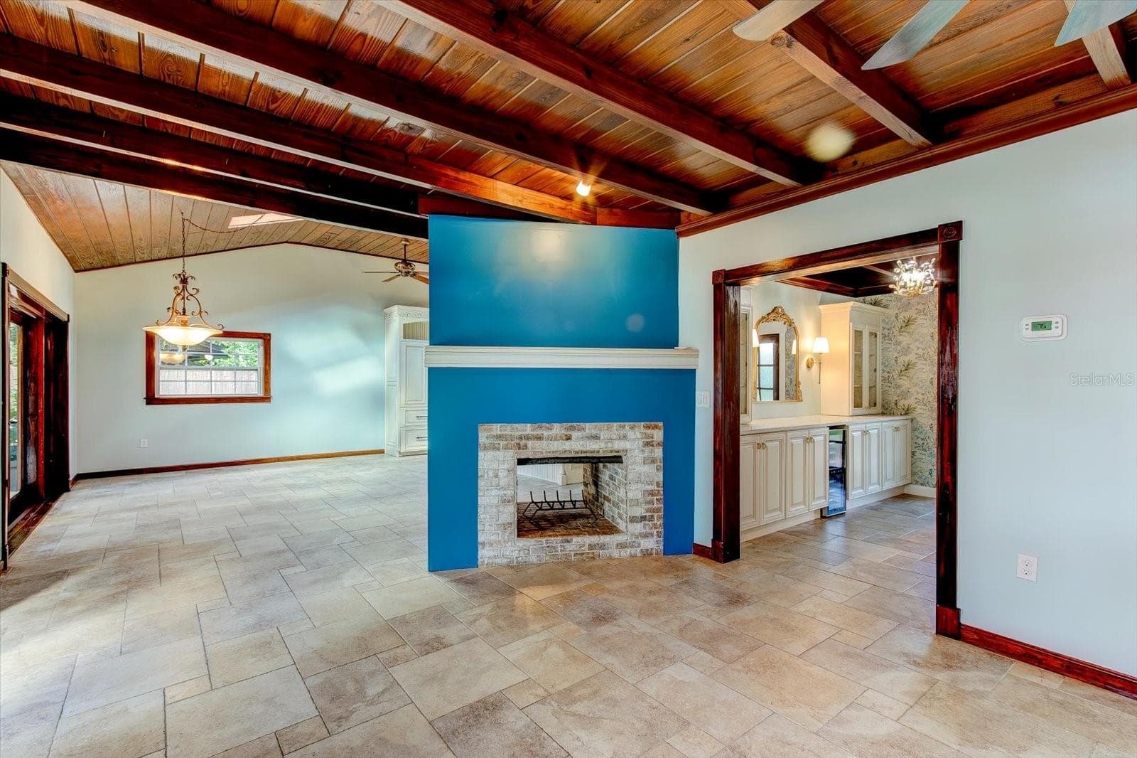 Living Room - 9793 LAKE GEORGIA DR, ORLANDO