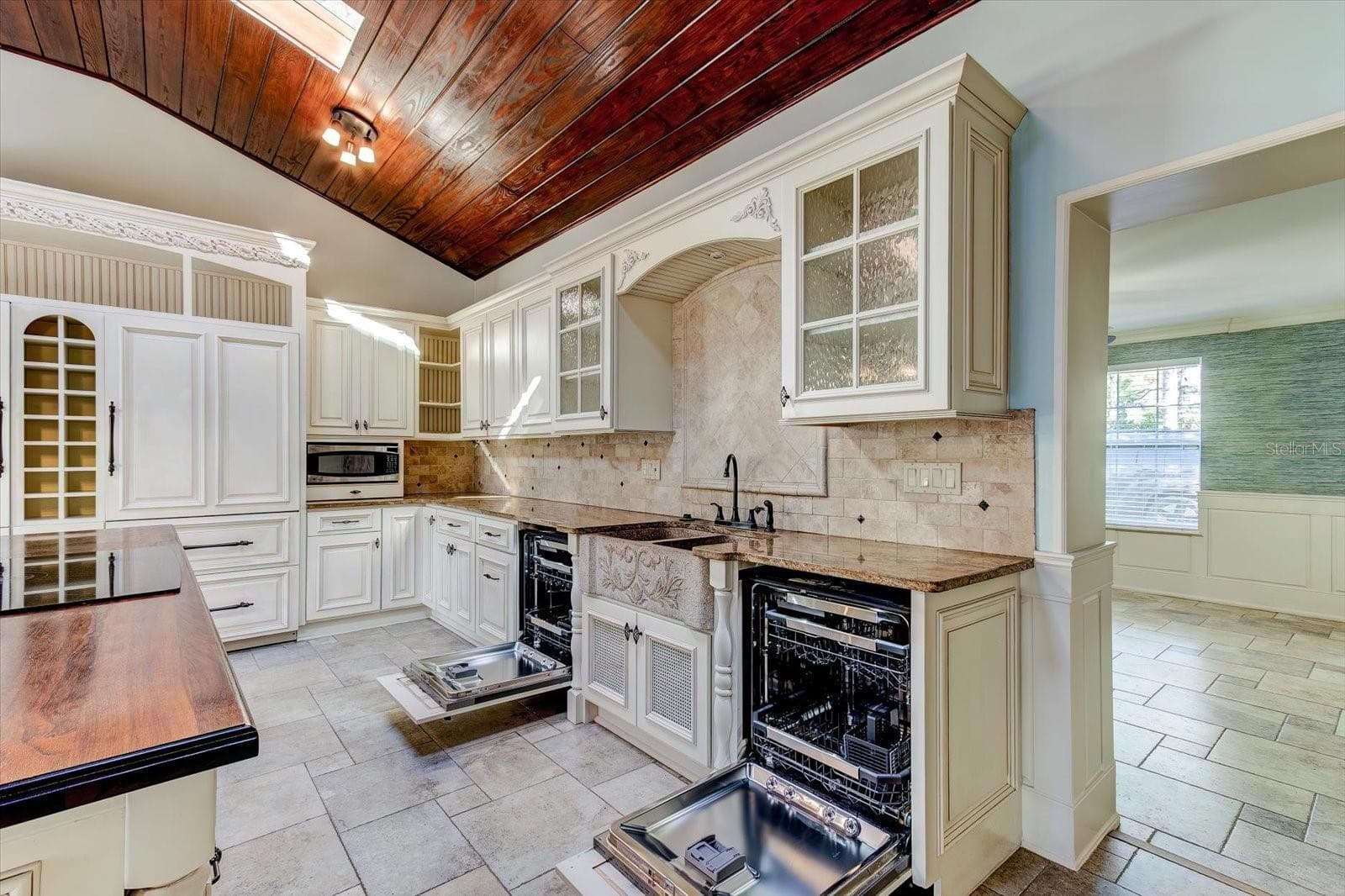 Kitchen - 9793 LAKE GEORGIA DR, ORLANDO