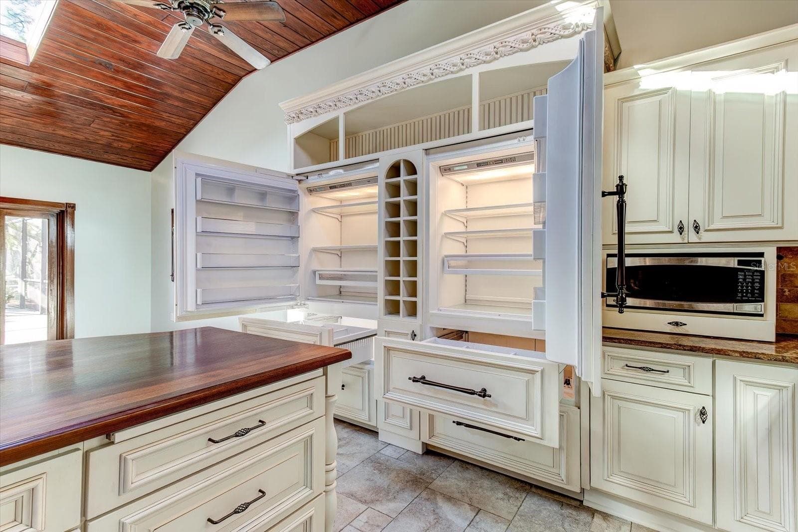 Kitchen - 9793 LAKE GEORGIA DR, ORLANDO