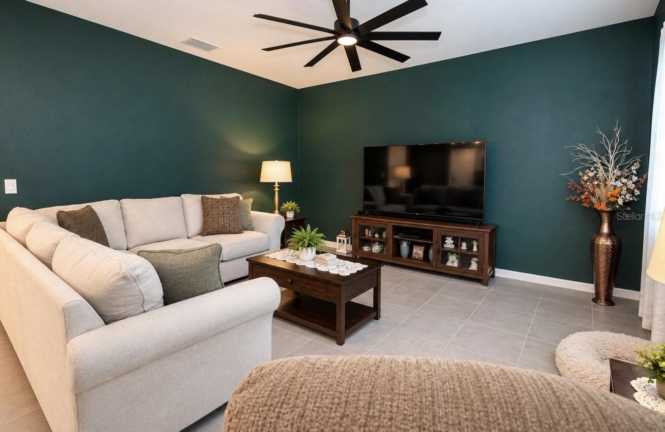 Single Family Residence at 1143 PIPESTONE PL, WESLEY CHAPEL, photo 9 of 45