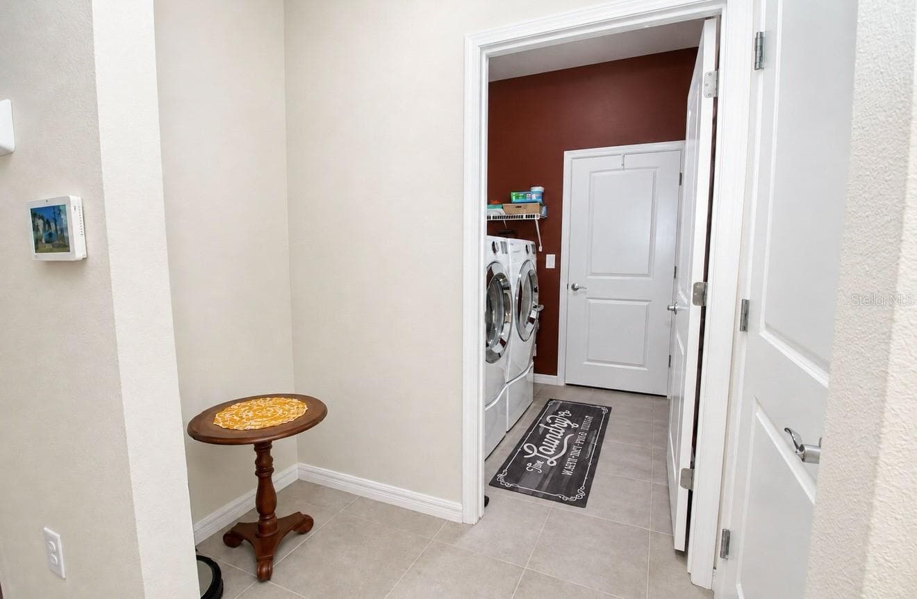Single Family Residence at 1143 PIPESTONE PL, WESLEY CHAPEL, photo 27 of 45