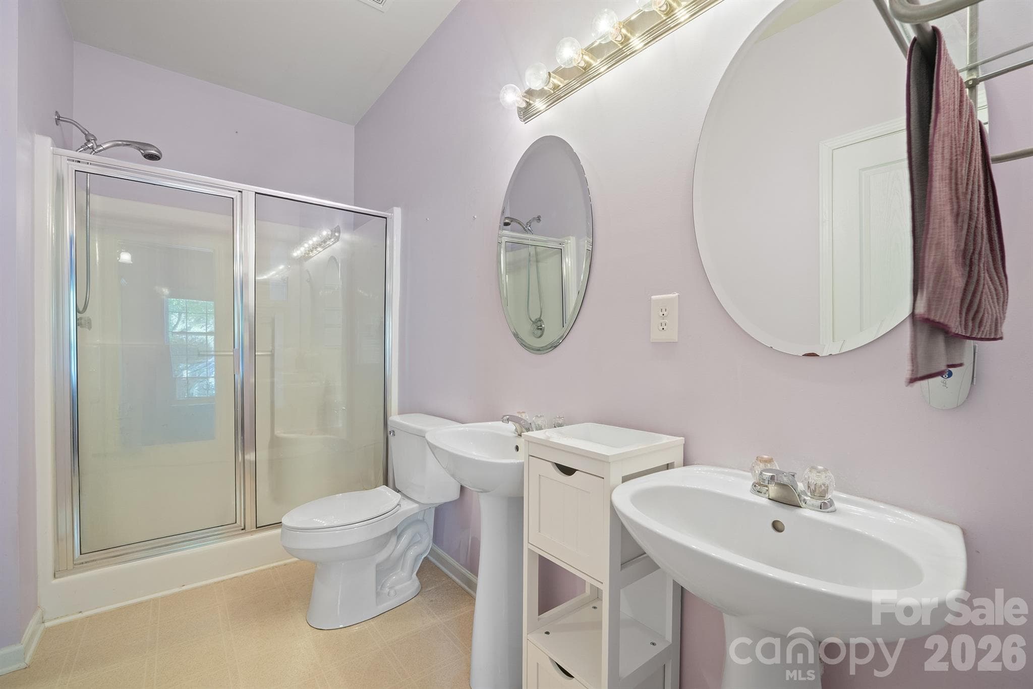 Single Family Residence at 10919 Shelly Renee Drive, Cornelius, photo 15 of 29