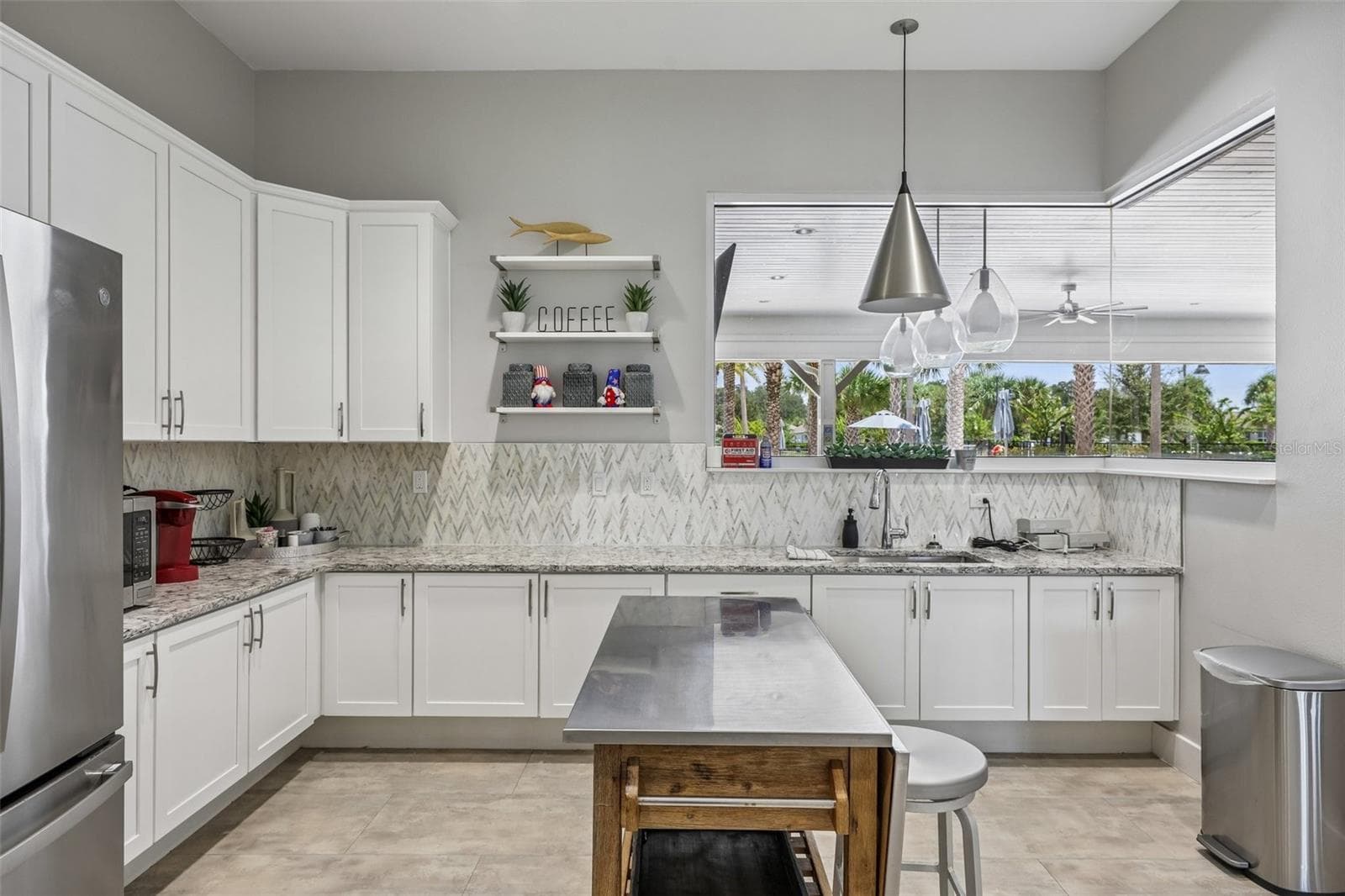 Clubhouse - 5255 SUNSHINE DR, WILDWOOD