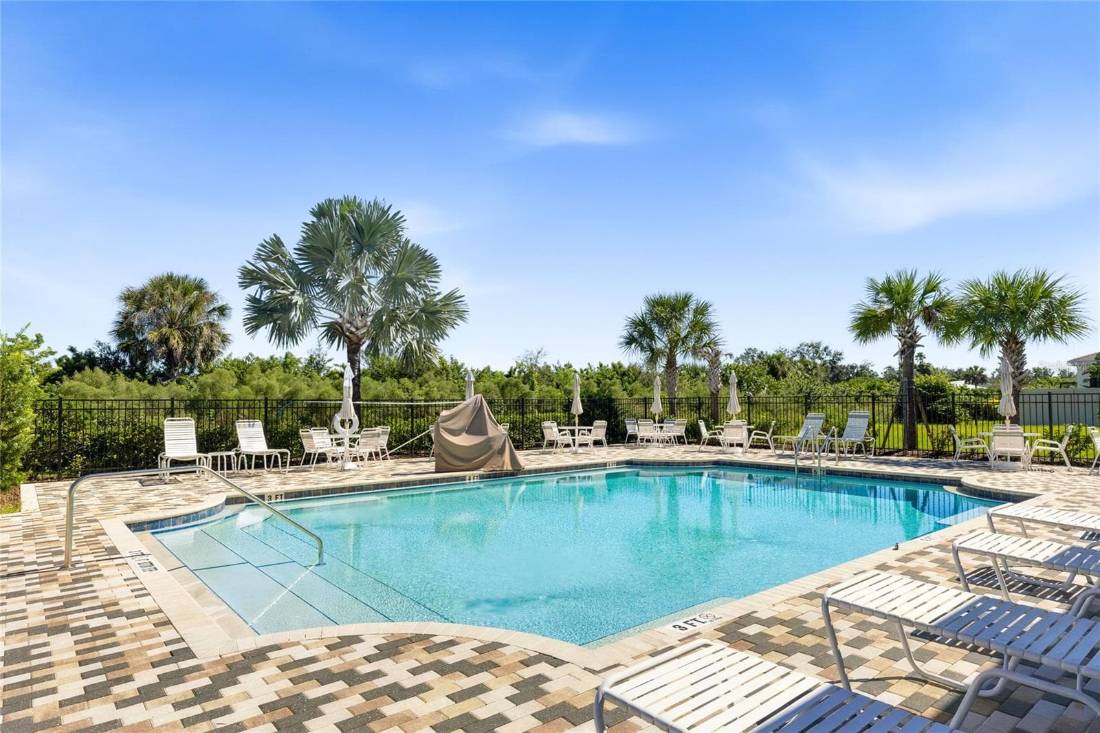 Community Pool - 2214 MARSH HARBOUR LOOP, BRADENTON