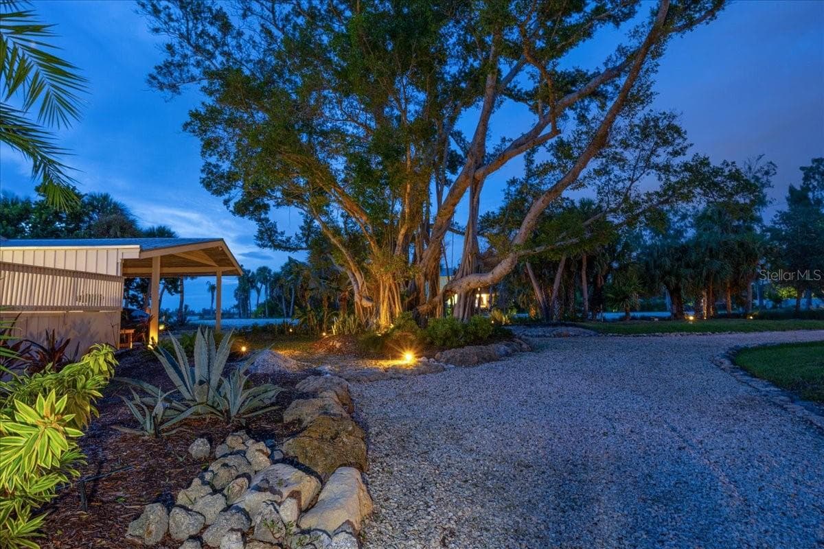 Single Family Residence at 4200 SHELL RD, SARASOTA, photo 61 of 93