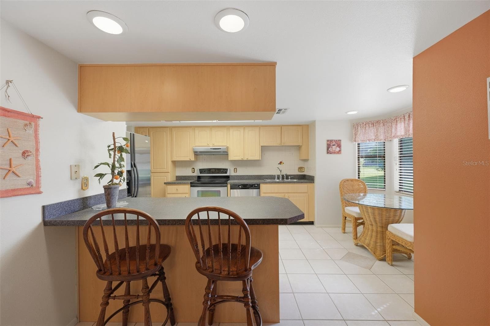 Kitchen - 4424 GASTON ST, SPRING HILL