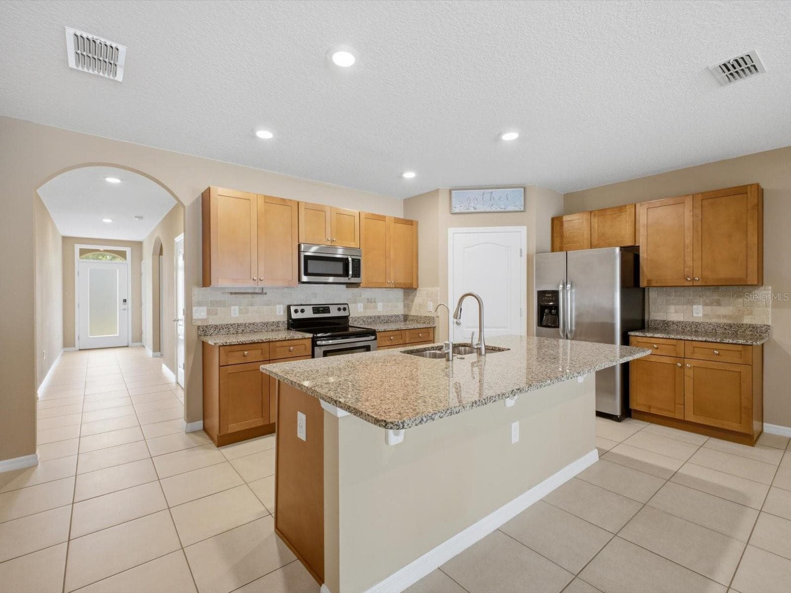 Single Family Residence at 209 TANGLEWOOD DR, DAVENPORT, photo 3 of 30