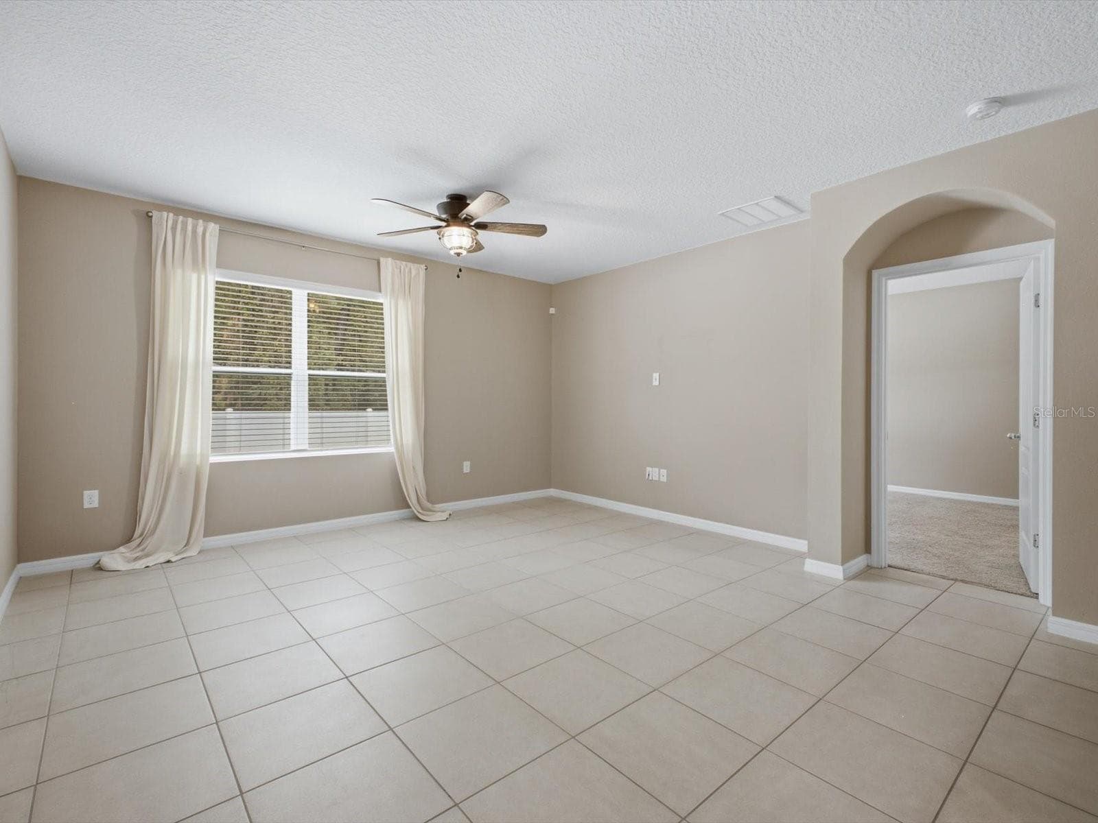 Single Family Residence at 209 TANGLEWOOD DR, DAVENPORT, photo 6 of 30