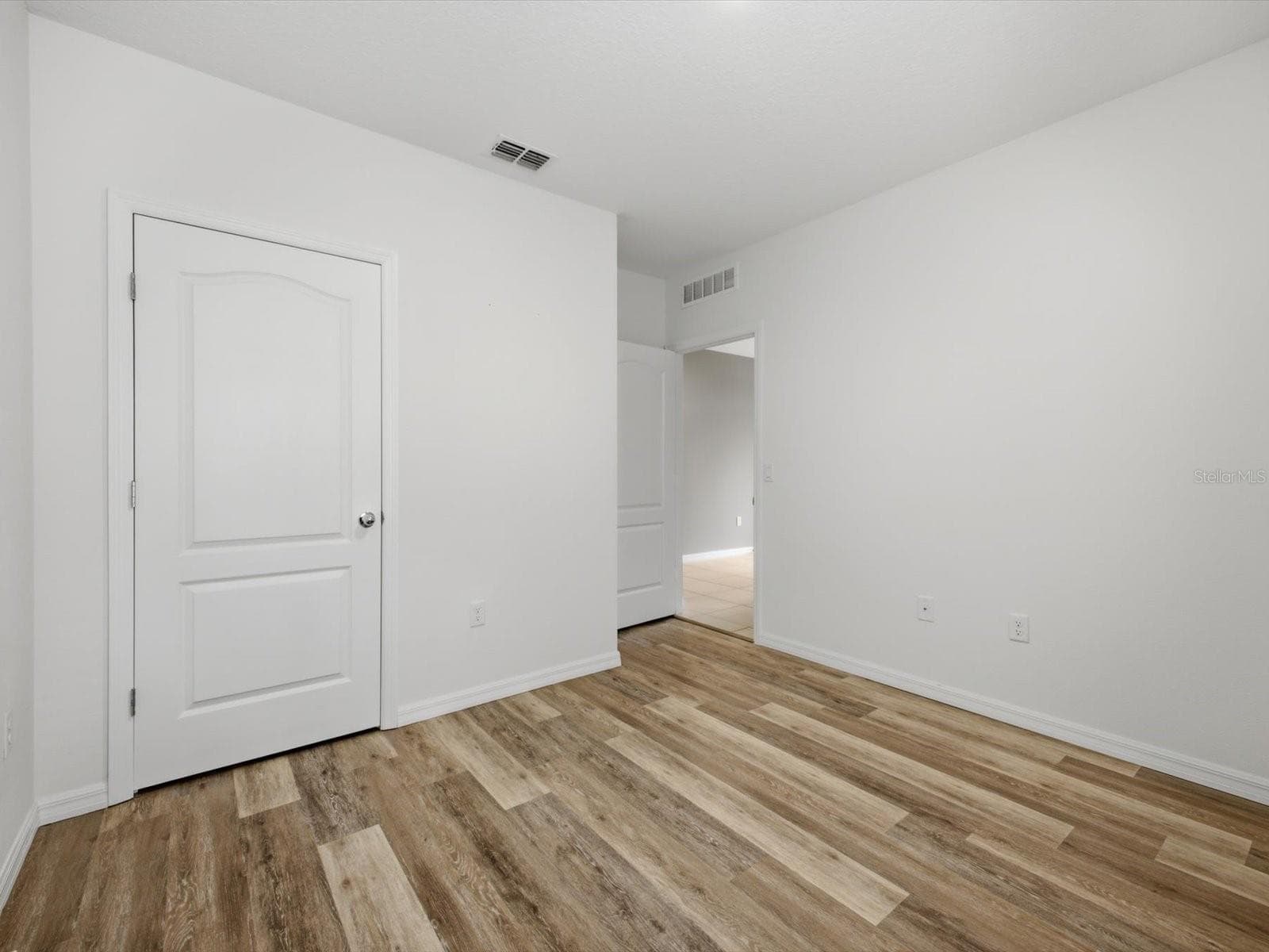 Single Family Residence at 209 TANGLEWOOD DR, DAVENPORT, photo 10 of 30