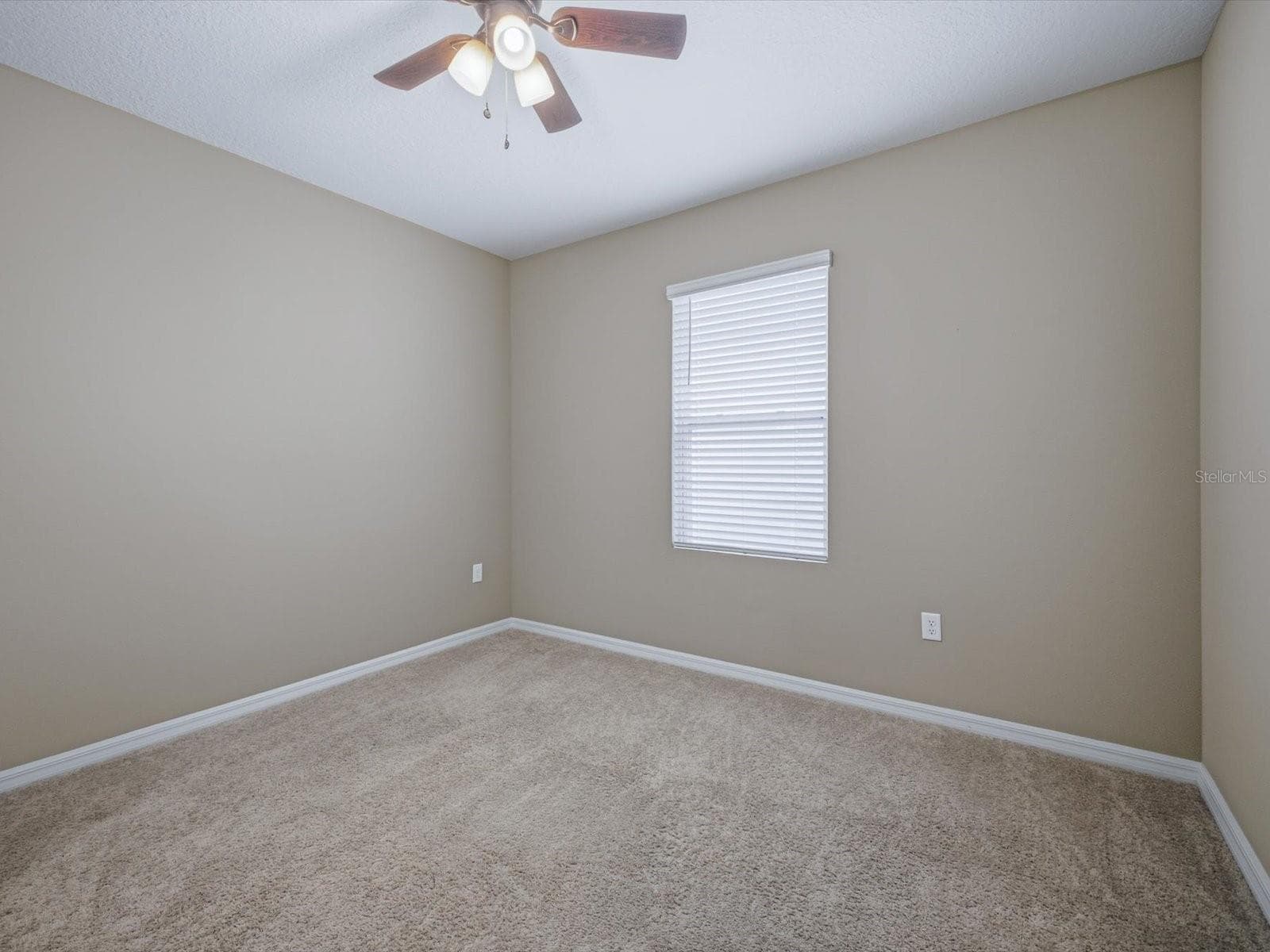 Single Family Residence at 209 TANGLEWOOD DR, DAVENPORT, photo 17 of 30