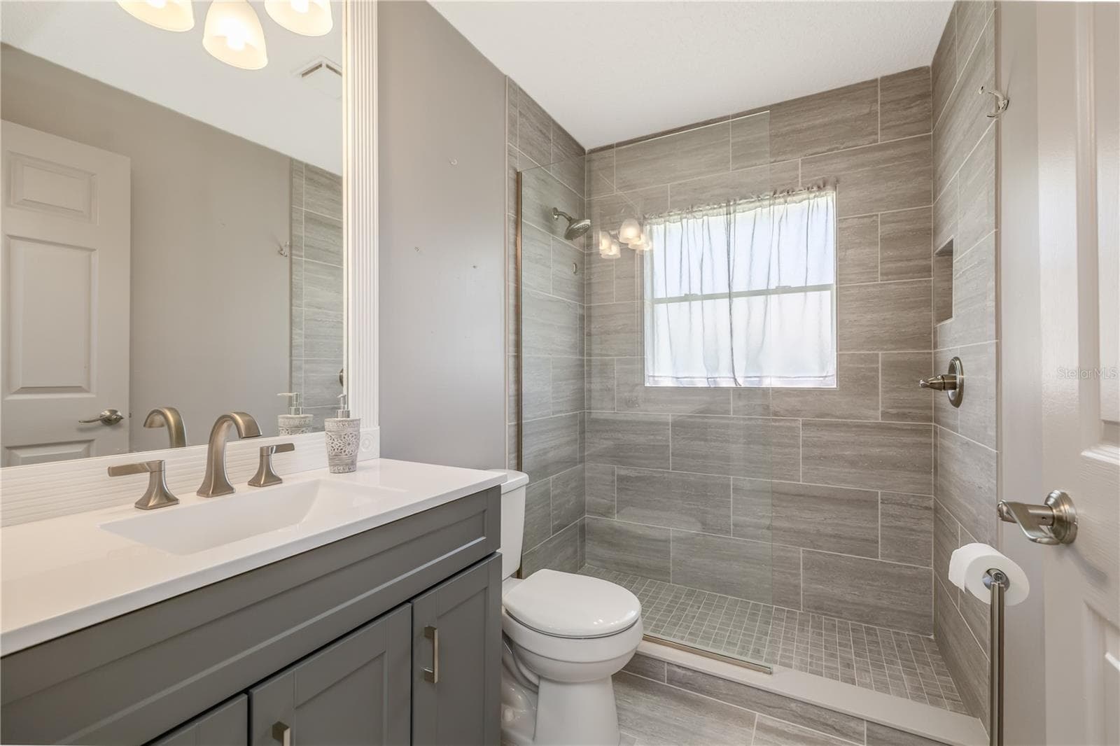 Single Family Residence at 42 ZAUN TRL, PALM COAST, photo 22 of 34