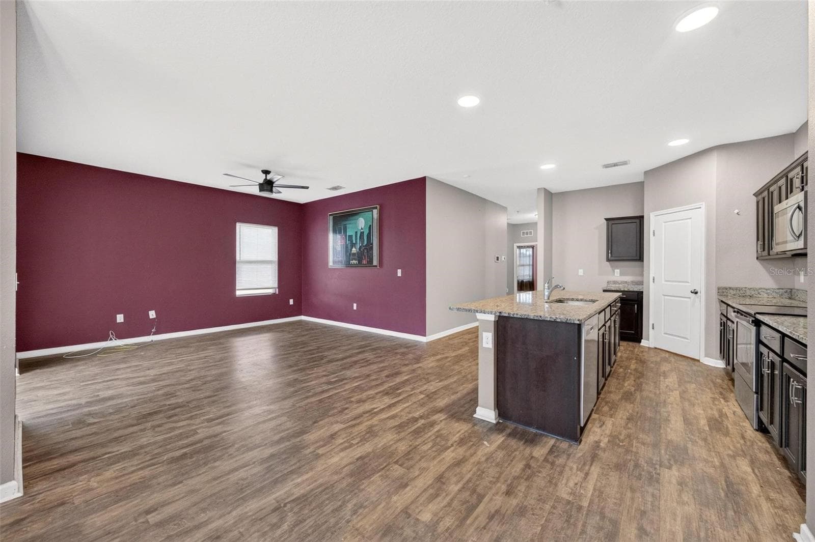 Single Family Residence at 16430 BLOOM CT, GROVELAND, photo 12 of 46