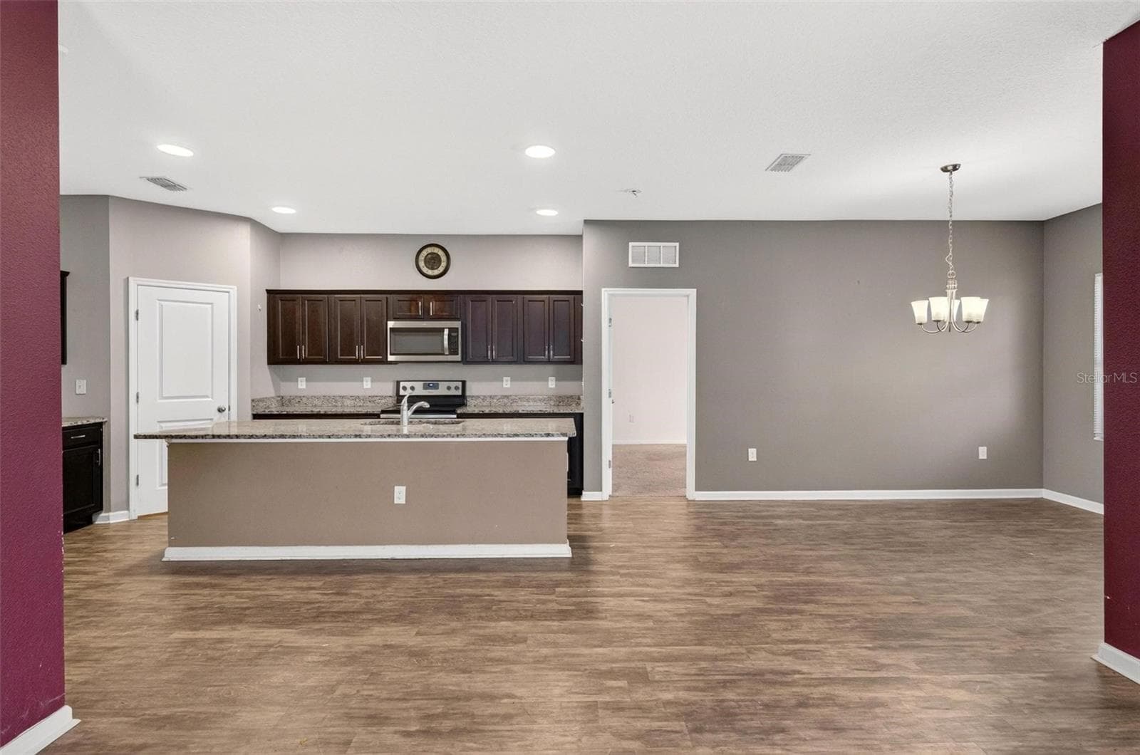 Single Family Residence at 16430 BLOOM CT, GROVELAND, photo 16 of 46