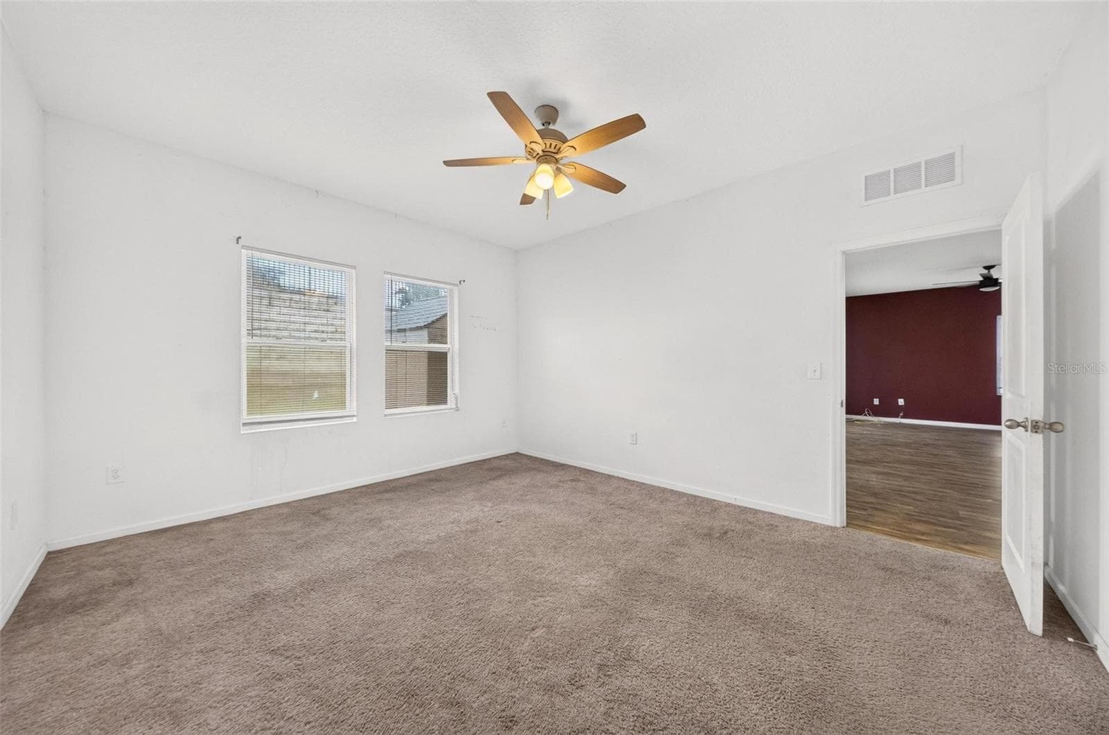 Single Family Residence at 16430 BLOOM CT, GROVELAND, photo 20 of 46