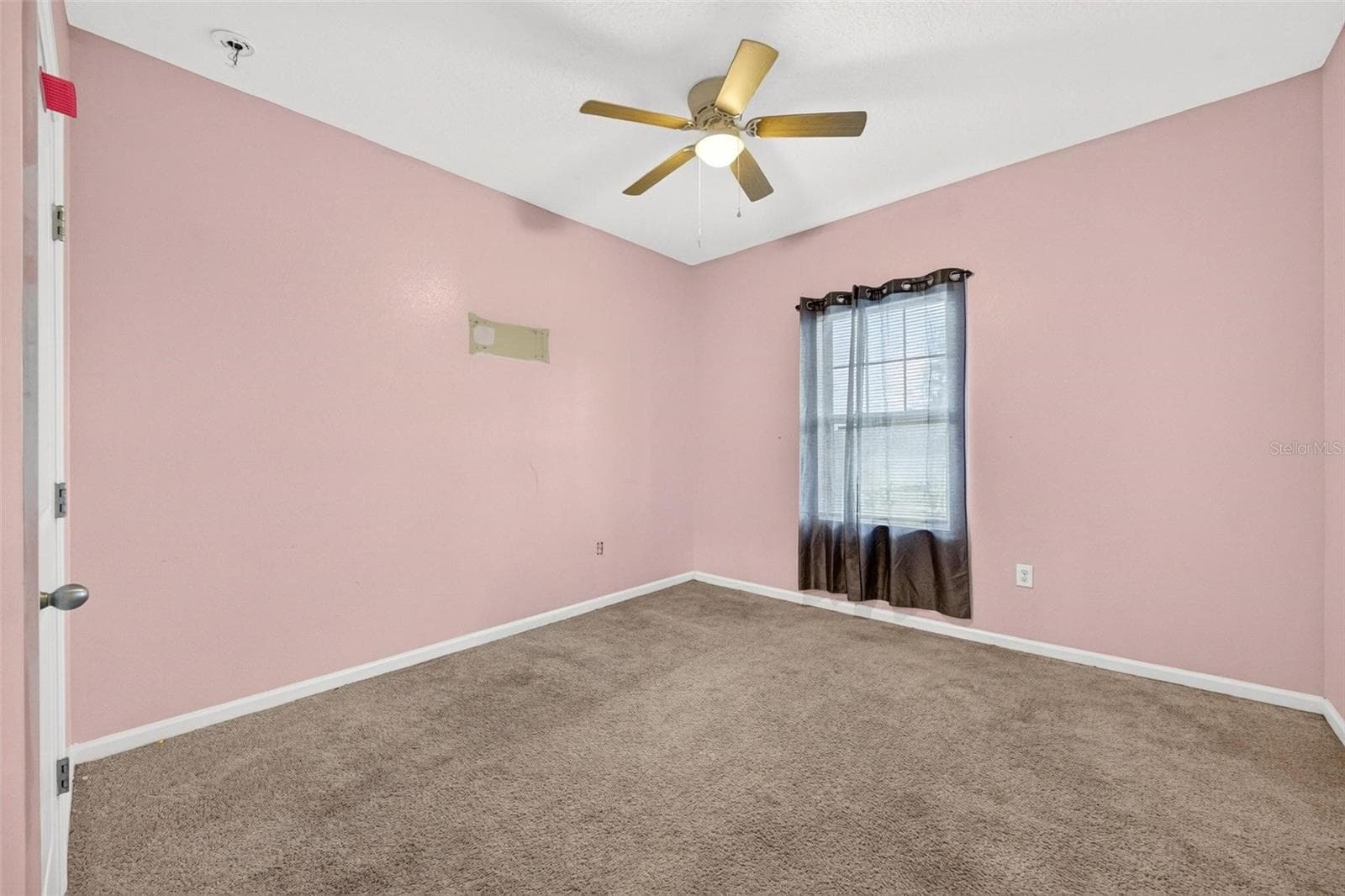 Single Family Residence at 16430 BLOOM CT, GROVELAND, photo 31 of 46
