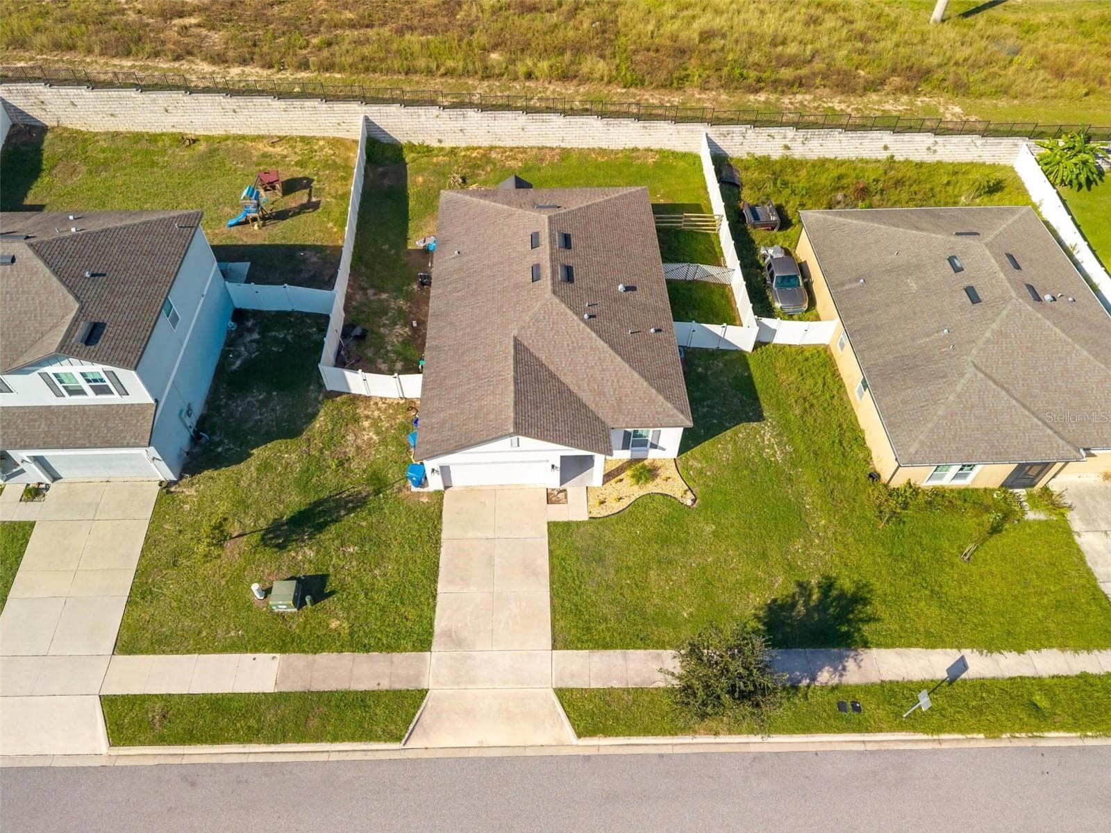 Single Family Residence at 16430 BLOOM CT, GROVELAND, photo 42 of 46