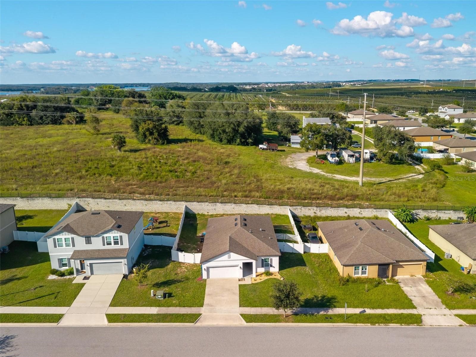 Single Family Residence at 16430 BLOOM CT, GROVELAND, photo 43 of 46