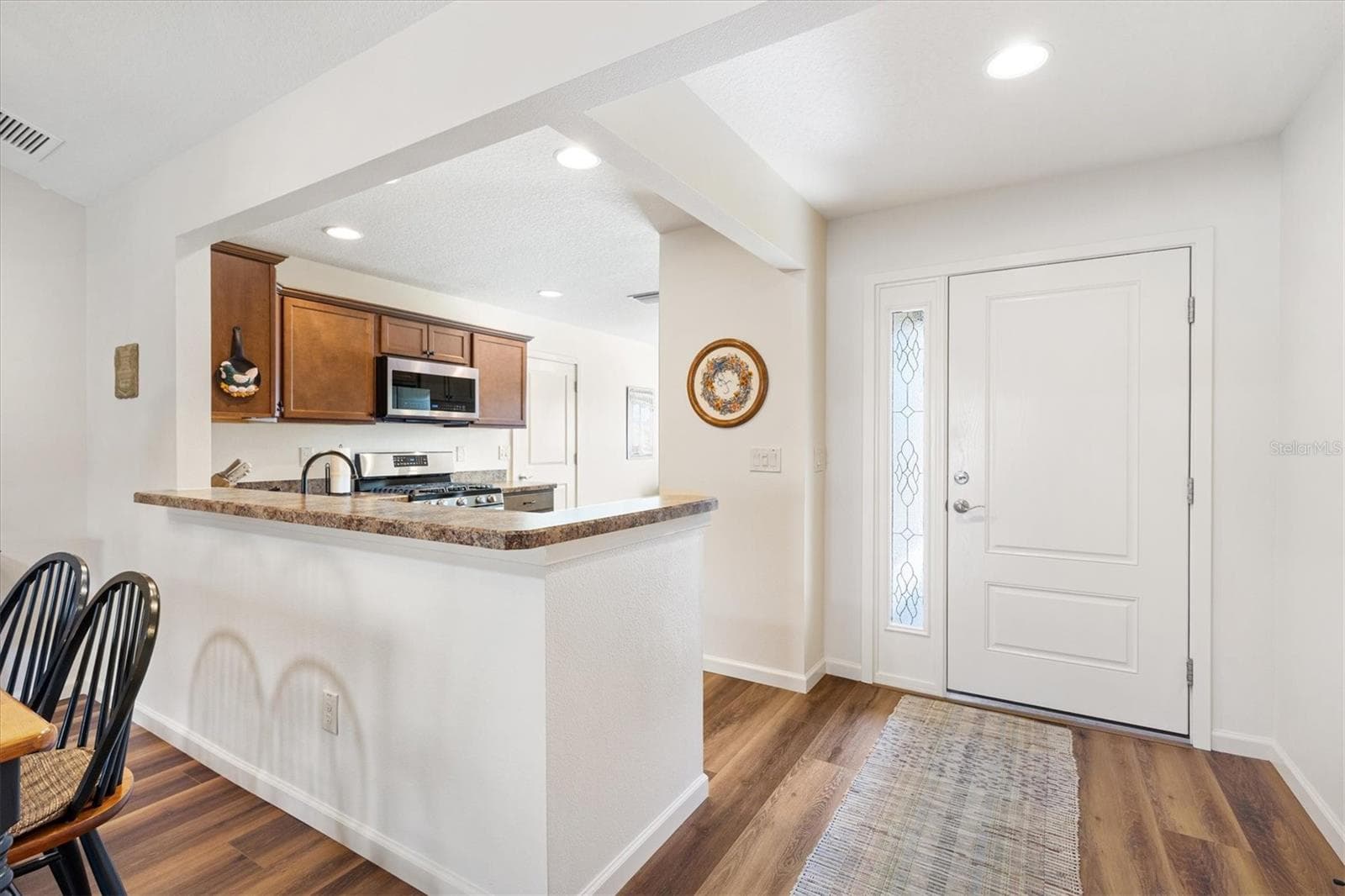 Single Family Residence at 1815 ALTON AVE, THE VILLAGES, photo 3 of 41