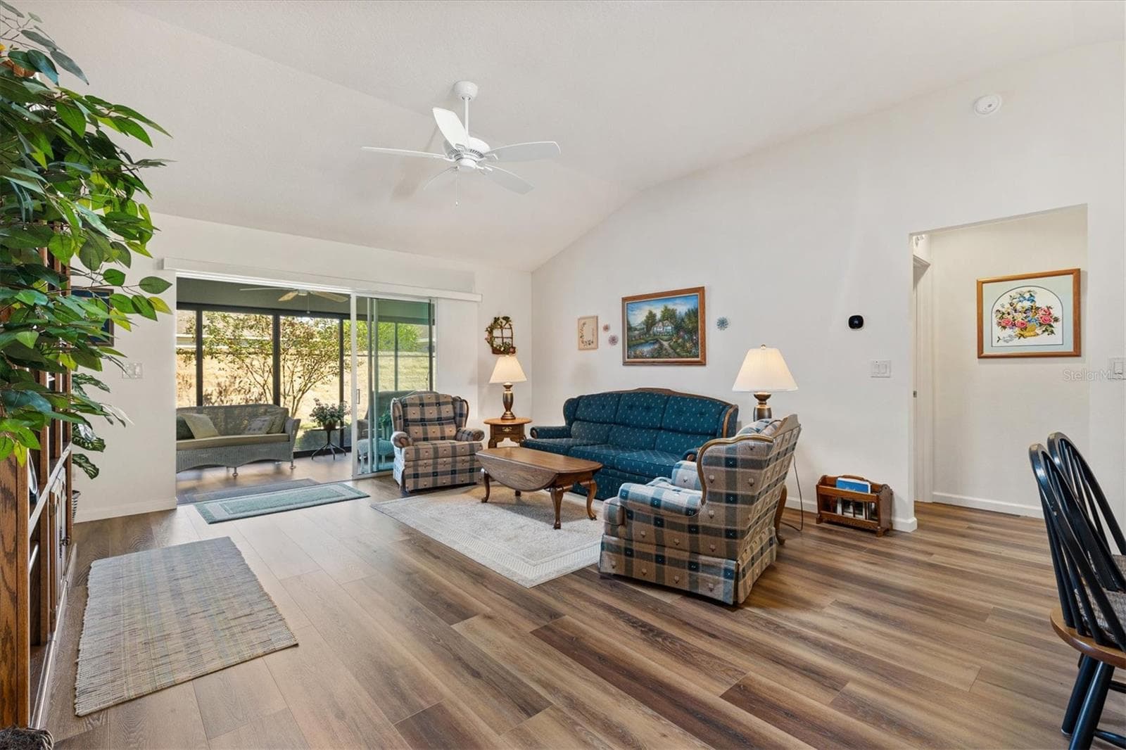 Single Family Residence at 1815 ALTON AVE, THE VILLAGES, photo 10 of 41