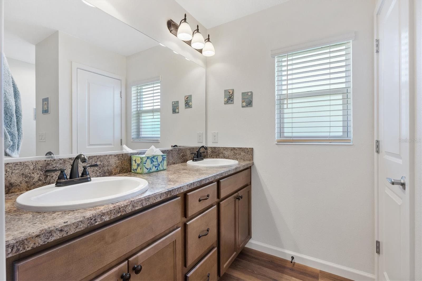 Single Family Residence at 1815 ALTON AVE, THE VILLAGES, photo 17 of 41