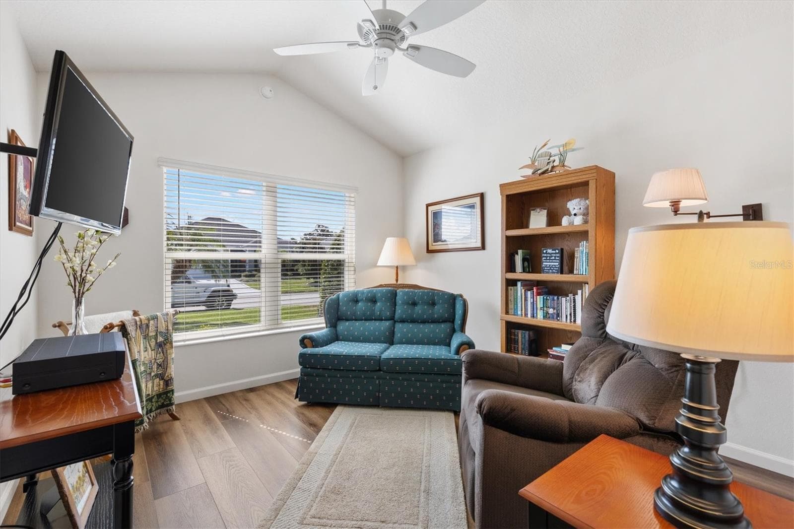 Single Family Residence at 1815 ALTON AVE, THE VILLAGES, photo 22 of 41