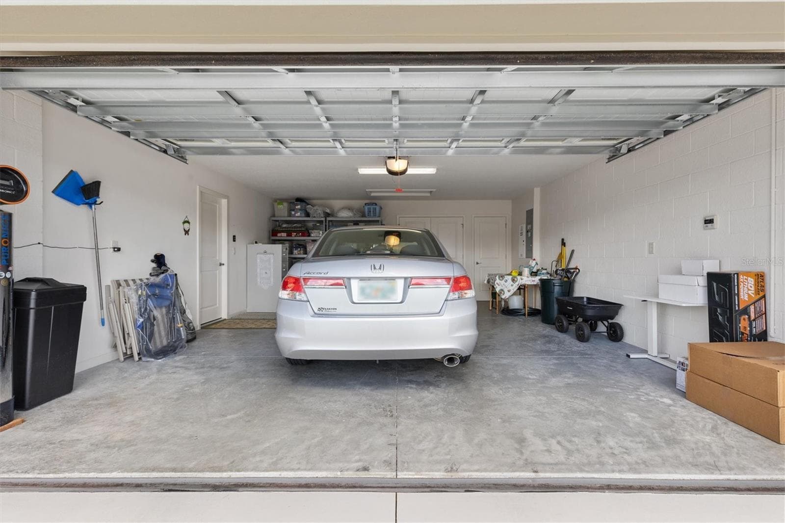Single Family Residence at 1815 ALTON AVE, THE VILLAGES, photo 25 of 41