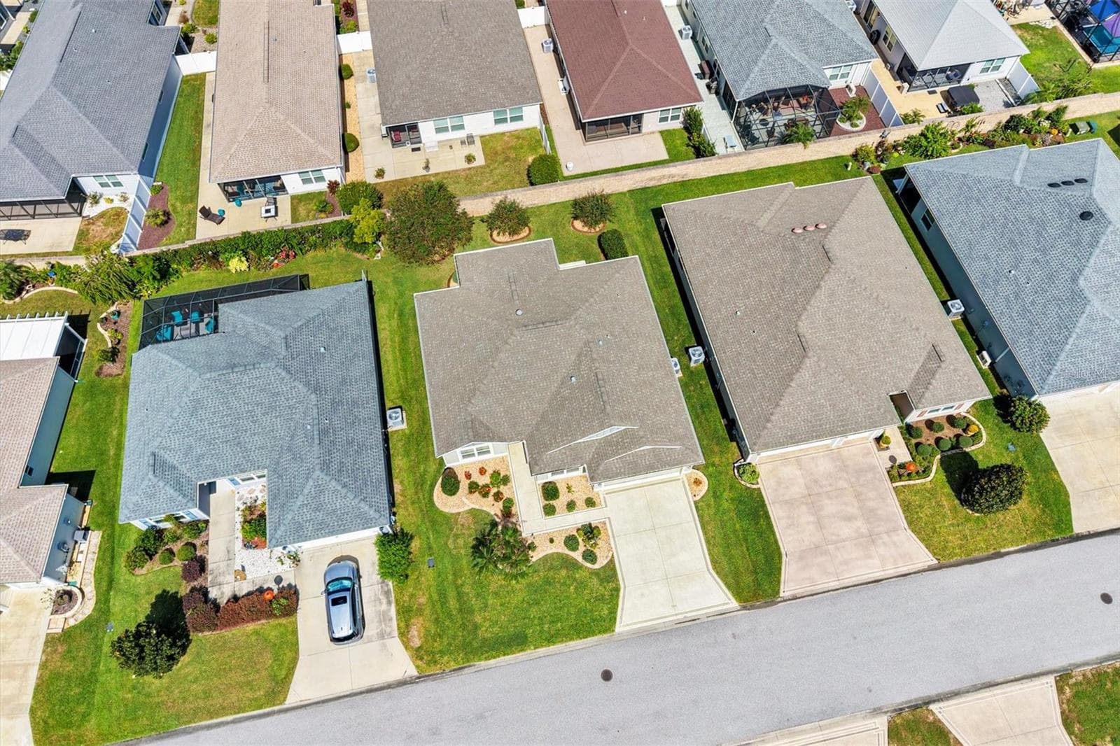Single Family Residence at 1815 ALTON AVE, THE VILLAGES, photo 33 of 41