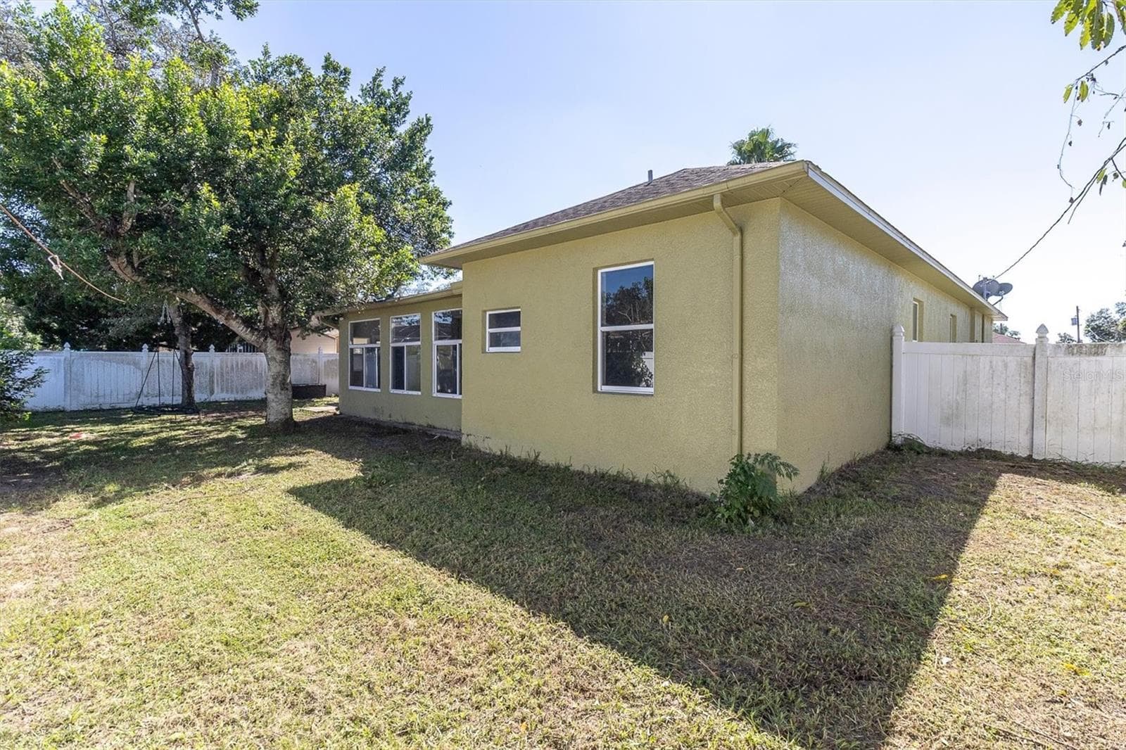 Backyard - 15433 SONORA DR, BROOKSVILLE