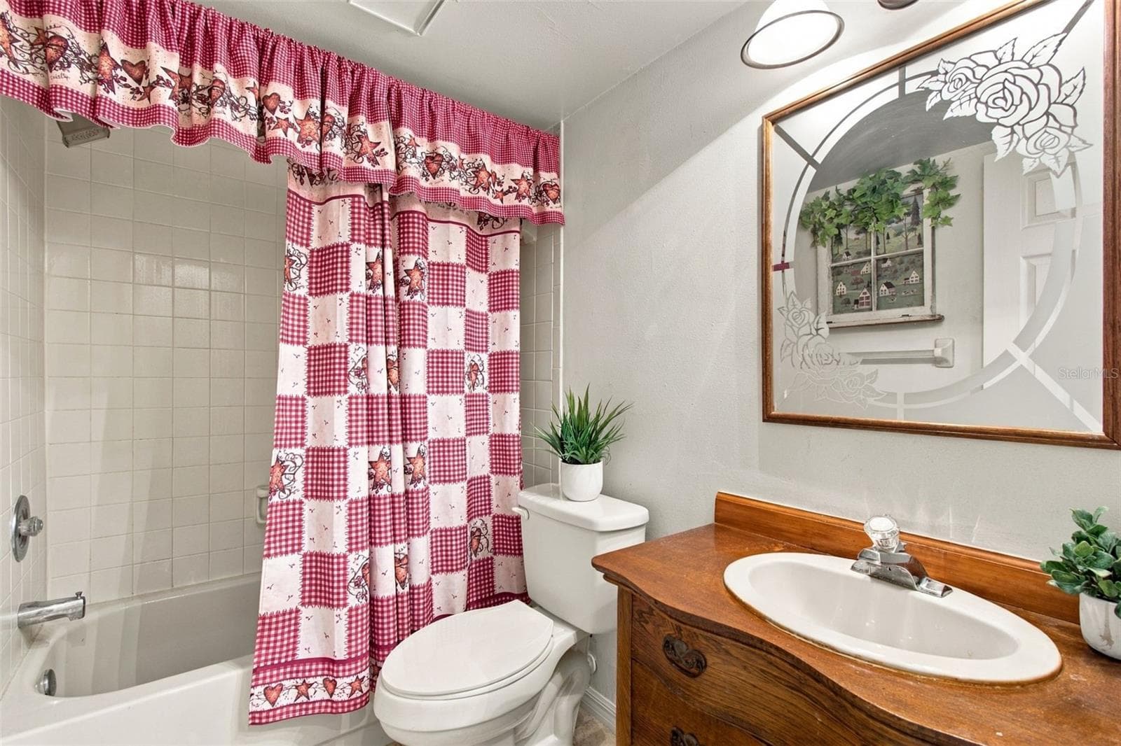 Villa at 13020 LEVERINGTON ST, TAMPA, photo 17 of 44