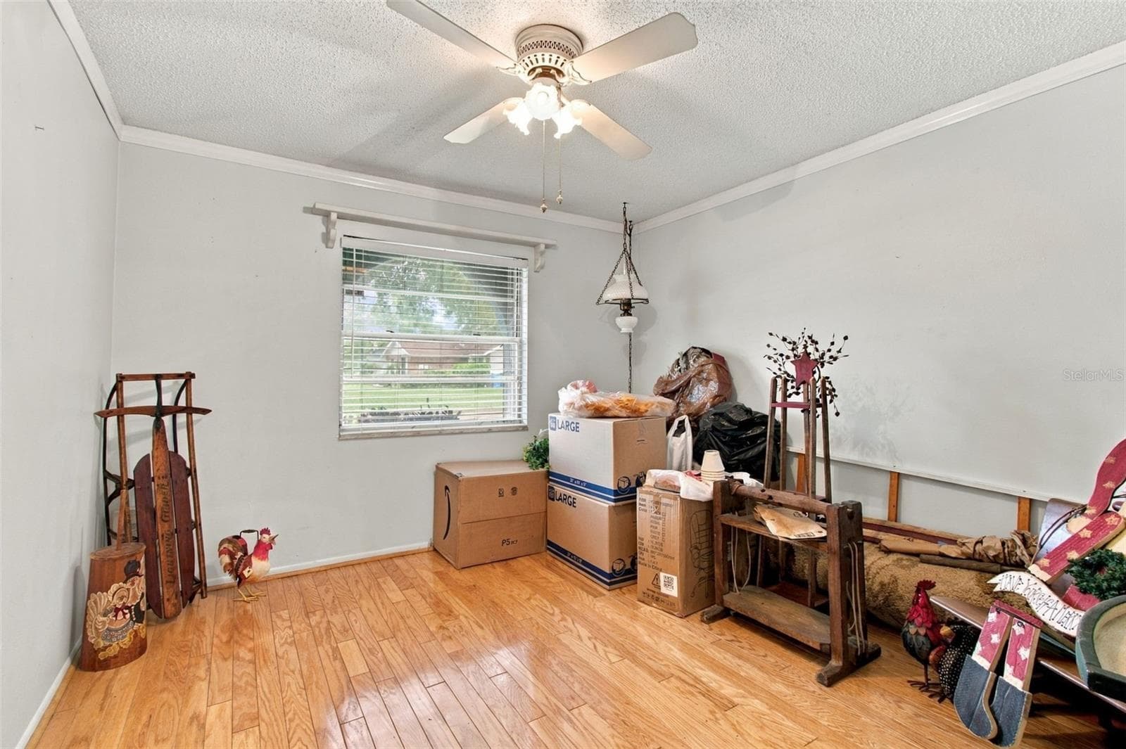 Your secondary bedroom has plenty of space to suit your needs. - 13020 LEVERINGTON ST, TAMPA