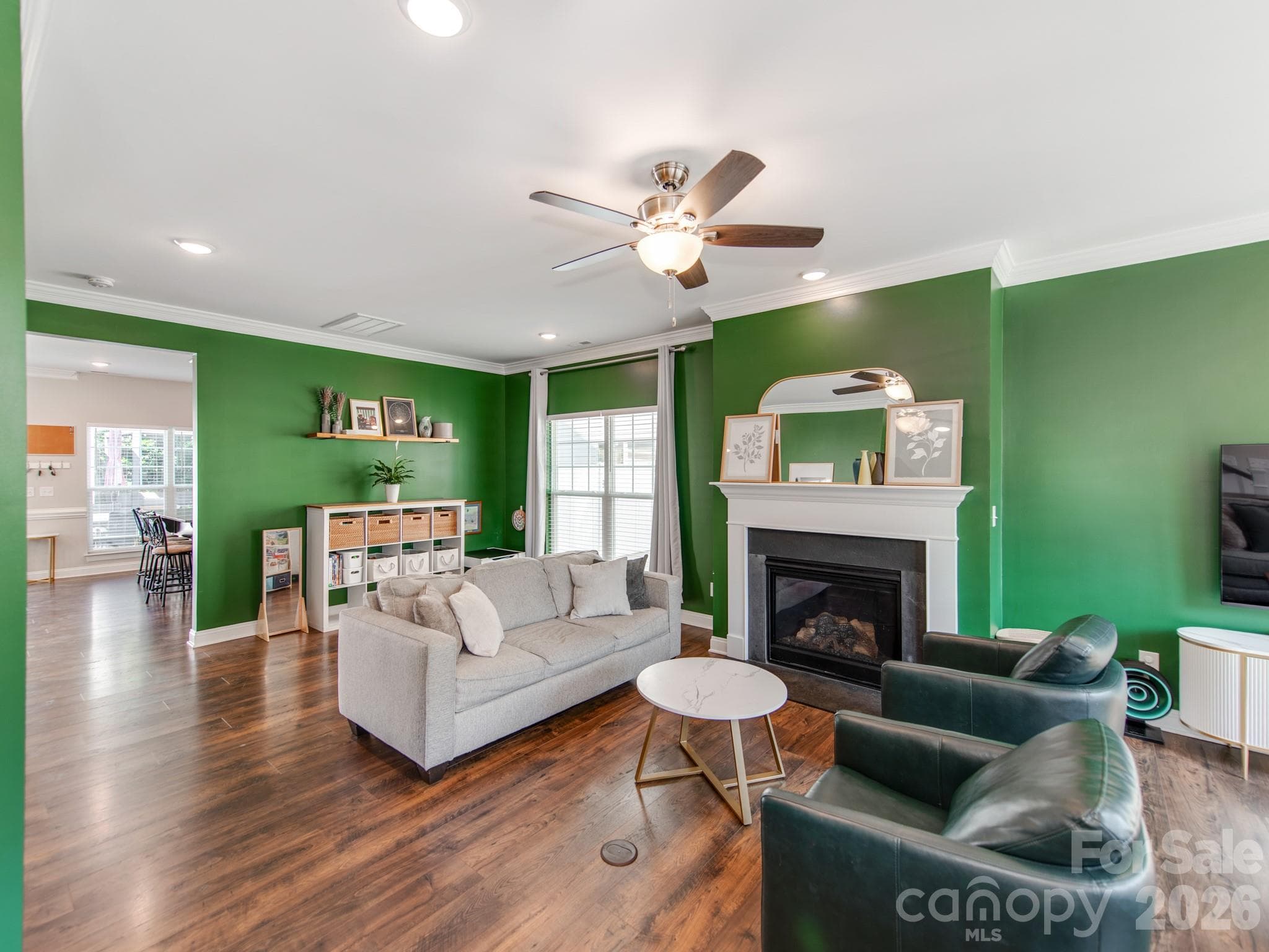 Single Family Residence at 8753 Aspinwall Drive, Charlotte, photo 4 of 35