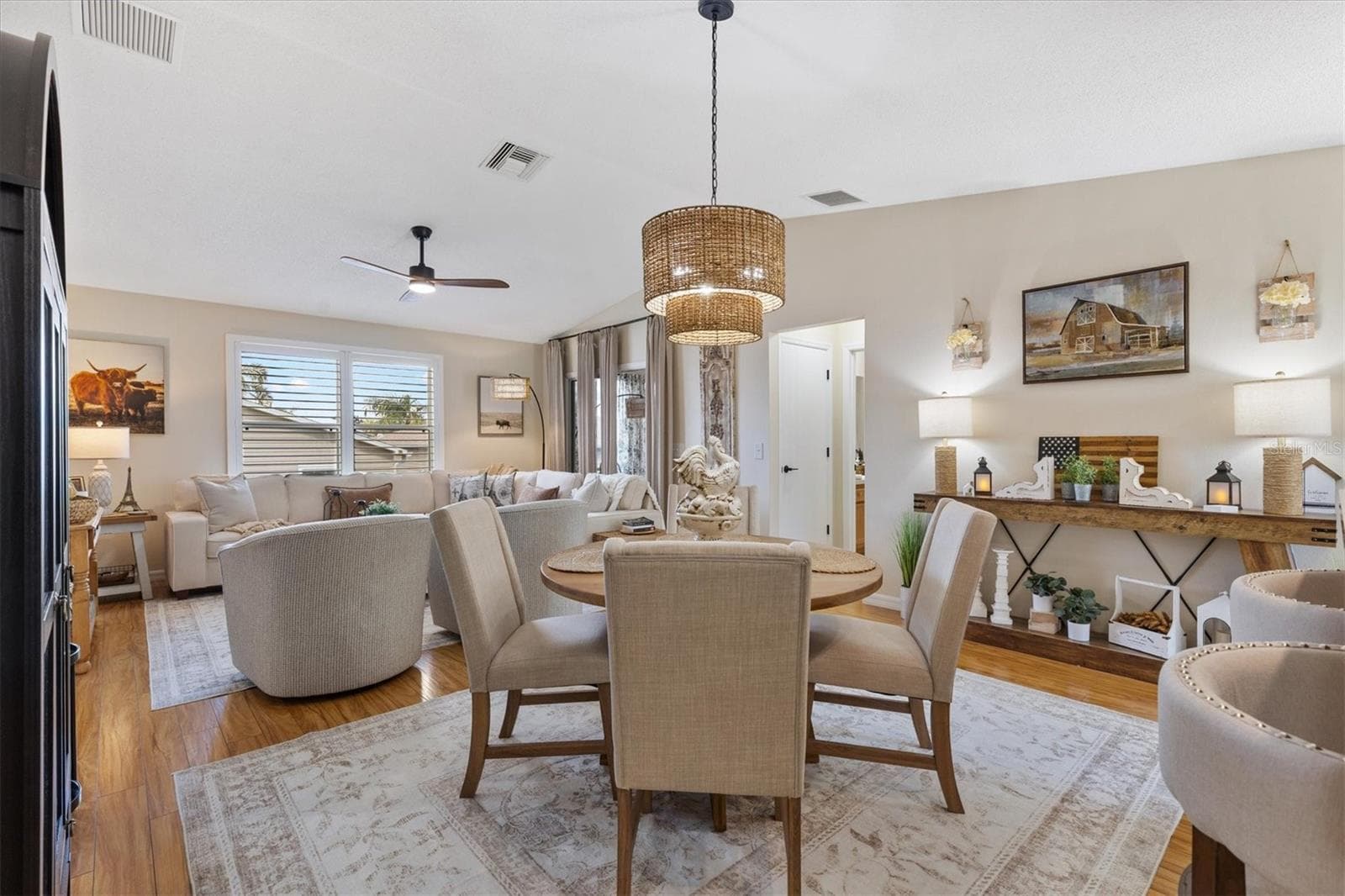 Single Family Residence at 1019 GOLDEN GROVE DR, THE VILLAGES, photo 17 of 43