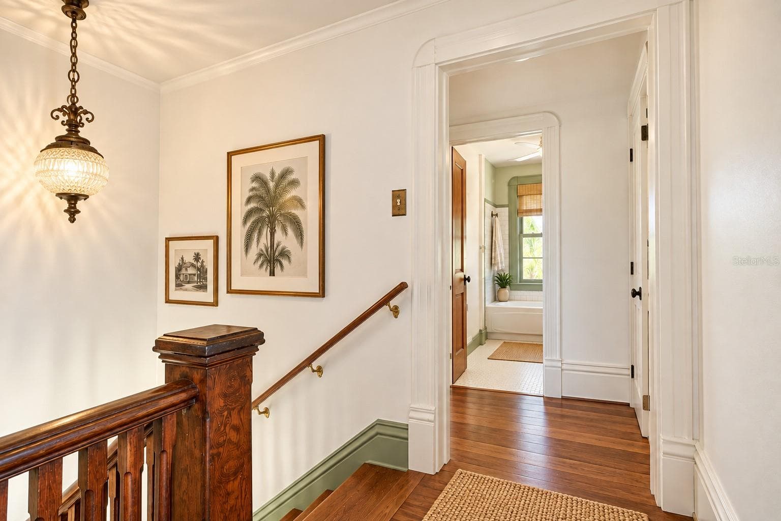 Virtually Reimagined Stairwell - 226 N GROSSE AVE, TARPON SPRINGS