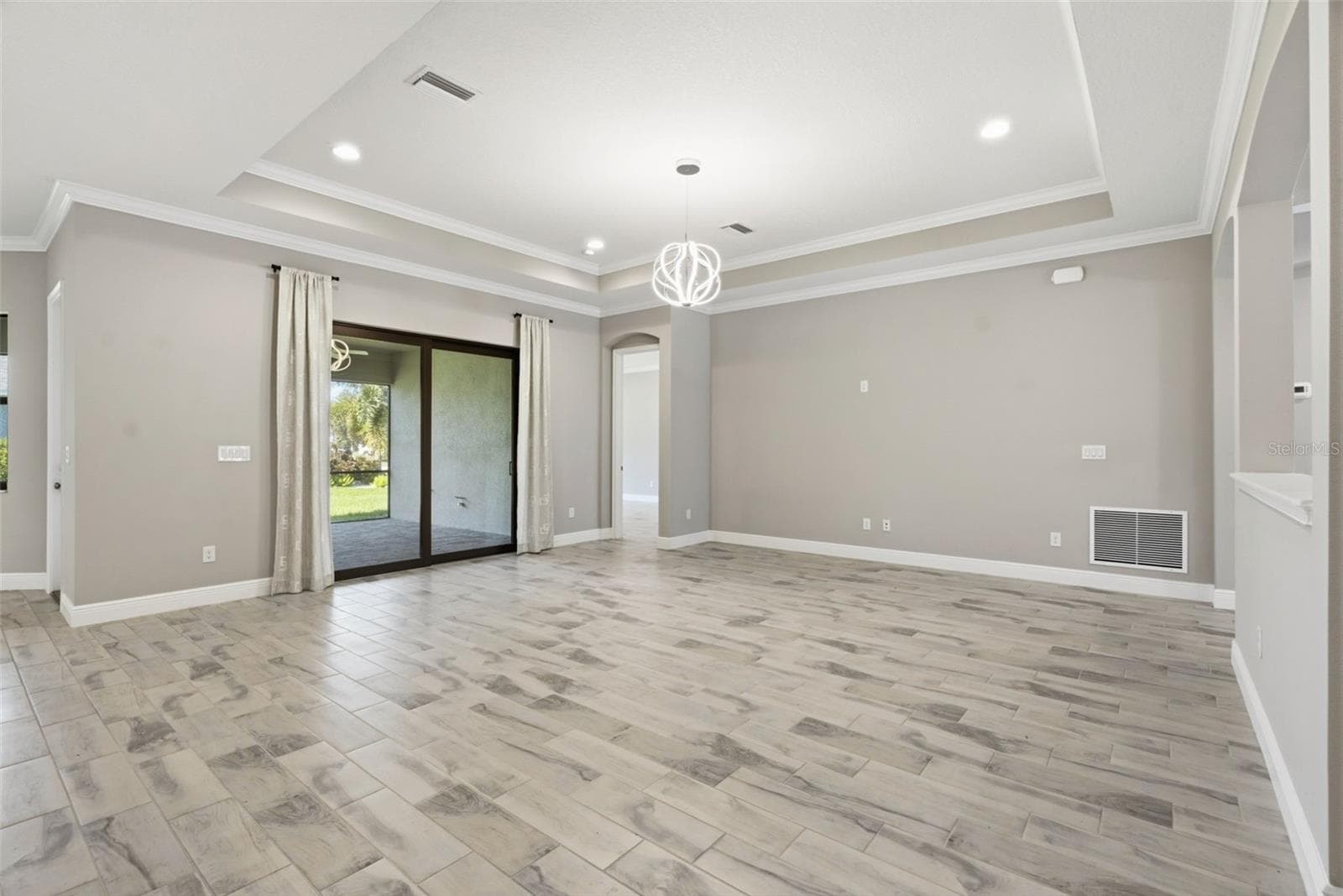 Single Family Residence at 814 TIRANO WAY, RUSKIN, photo 13 of 71