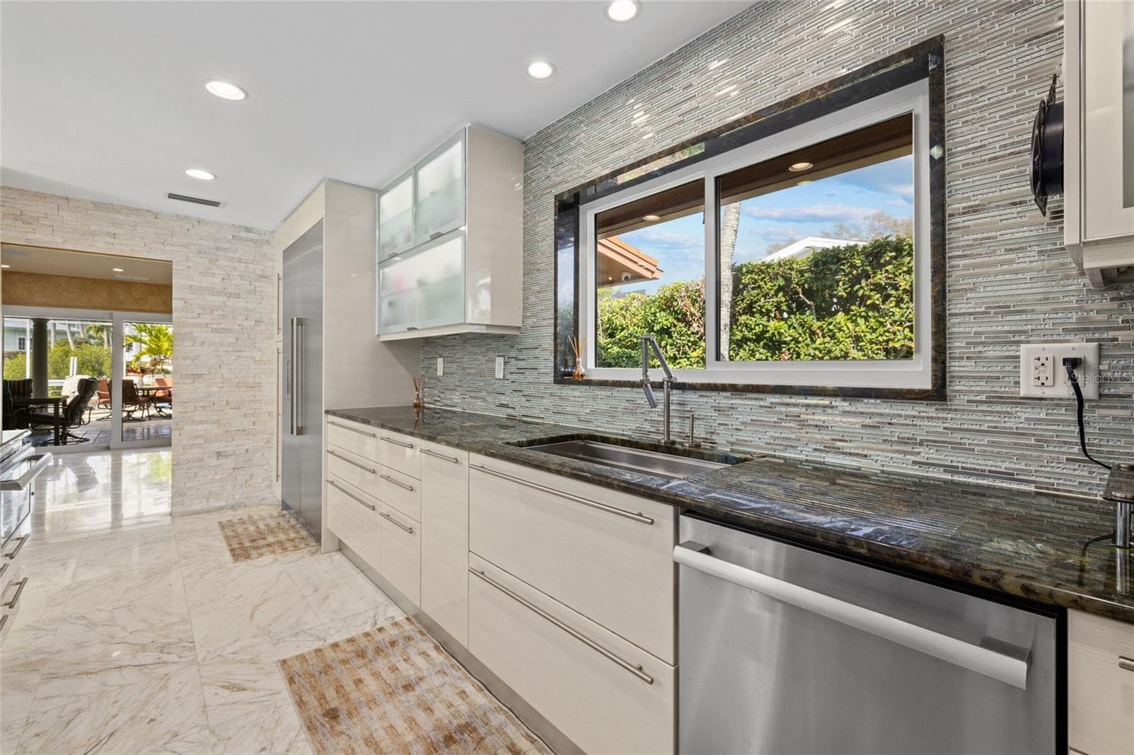 Single Family Residence at 1749 SANDALWOOD DR, SARASOTA, photo 20 of 49
