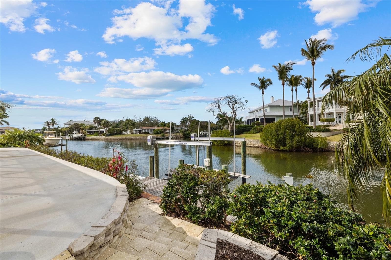 Single Family Residence at 1749 SANDALWOOD DR, SARASOTA, photo 40 of 49