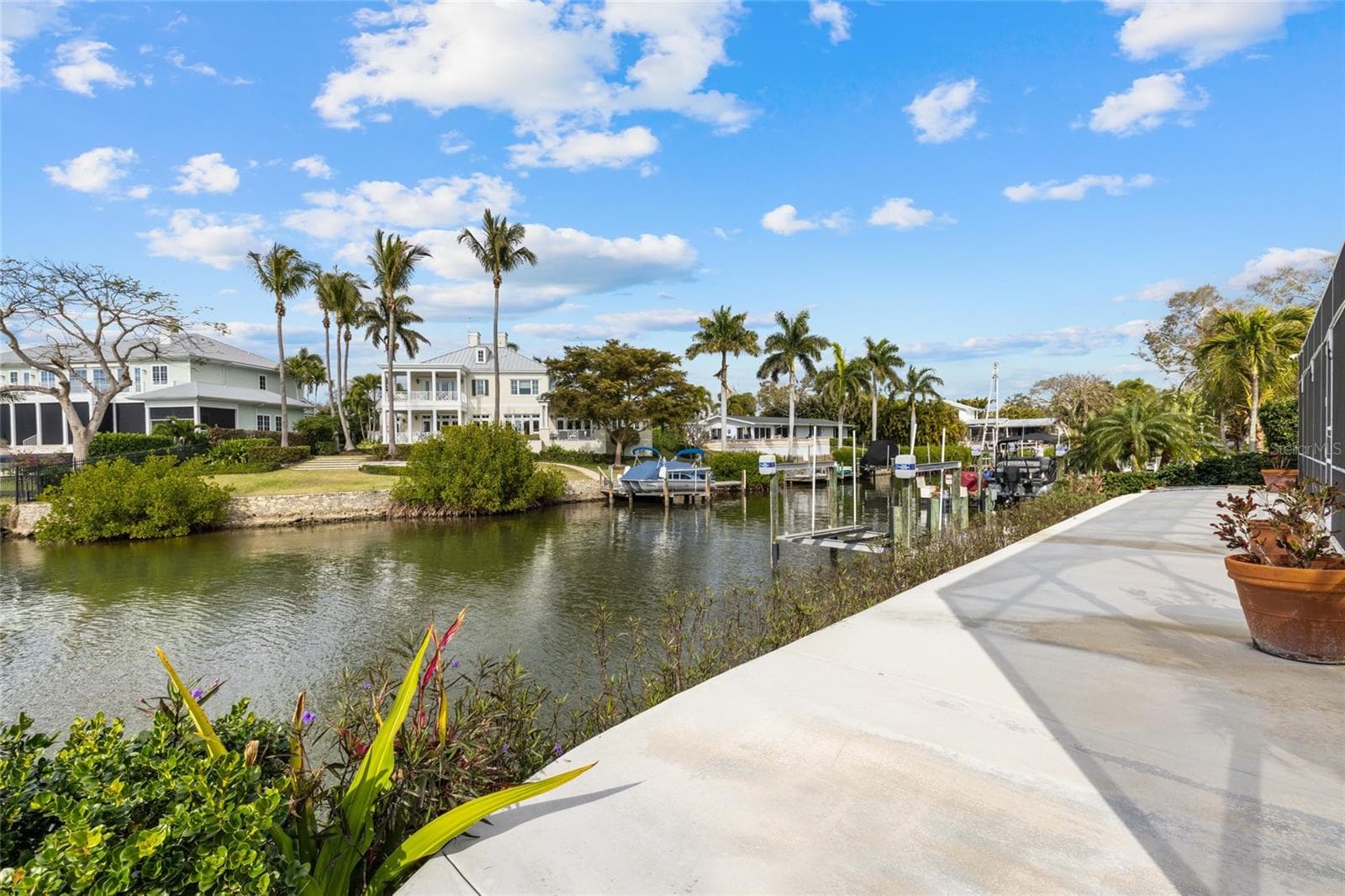 Single Family Residence at 1749 SANDALWOOD DR, SARASOTA, photo 42 of 49