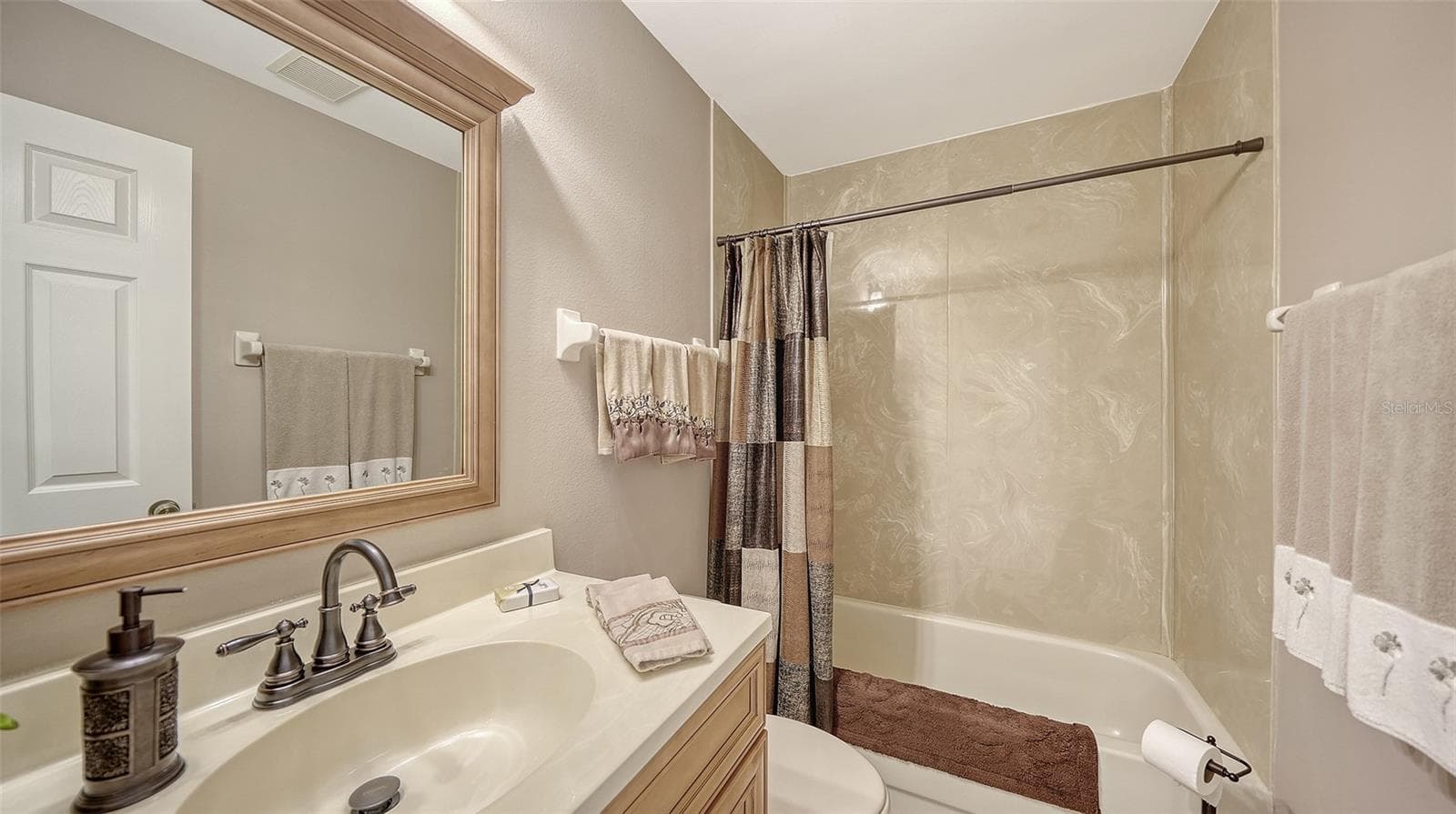 Villa at 3182 WINDRUSH BOURNE #29, SARASOTA, photo 22 of 36