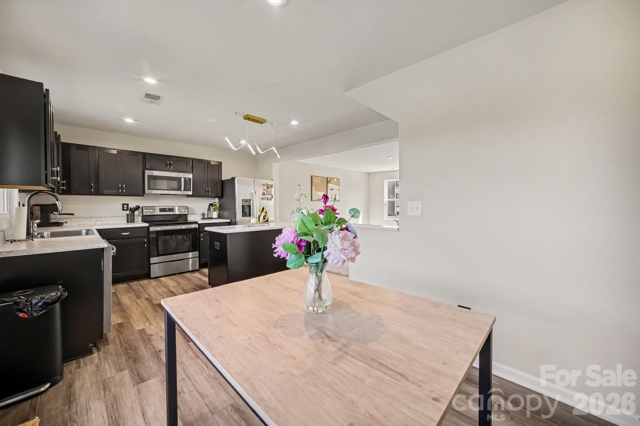 Townhouse at 6233 Cutwater Circle, Charlotte, photo 15 of 39